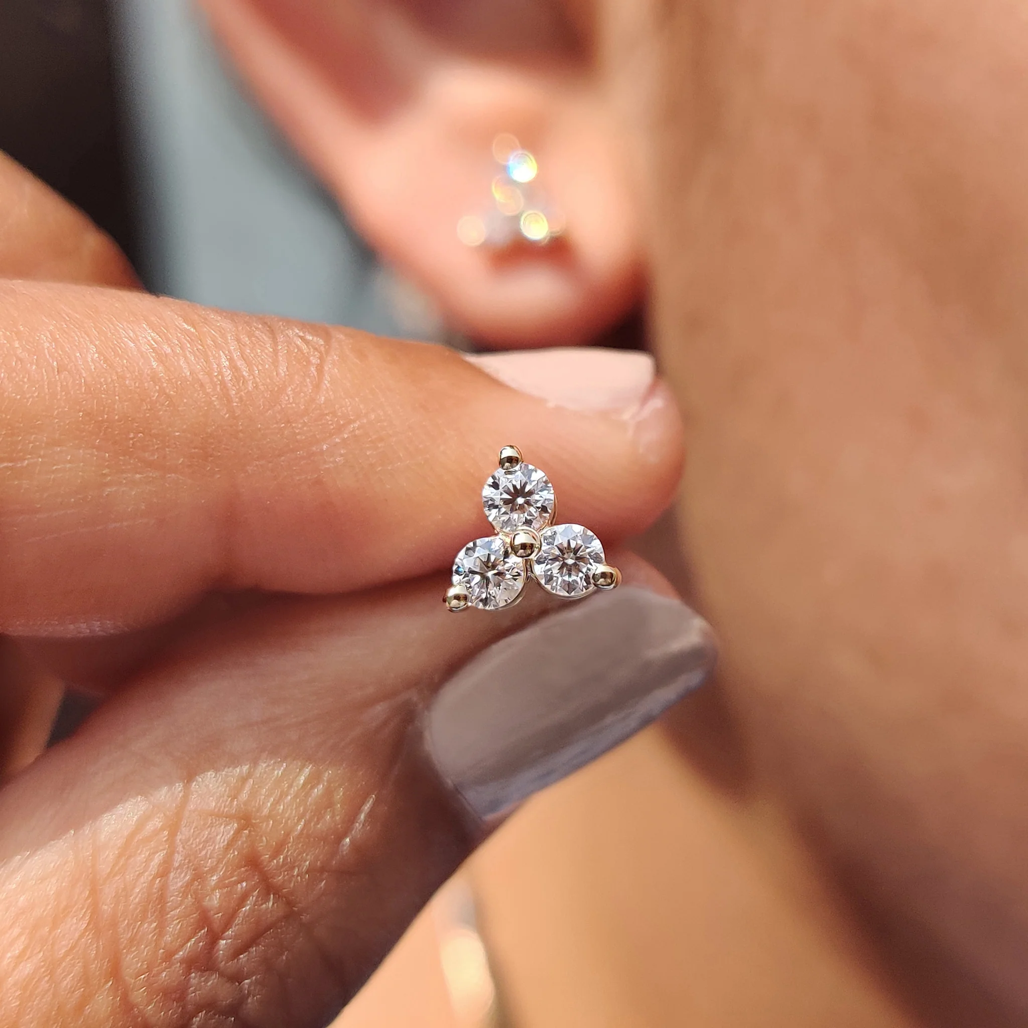 3 Stone Stud Earring In Round Cut Moissanite - Image 10