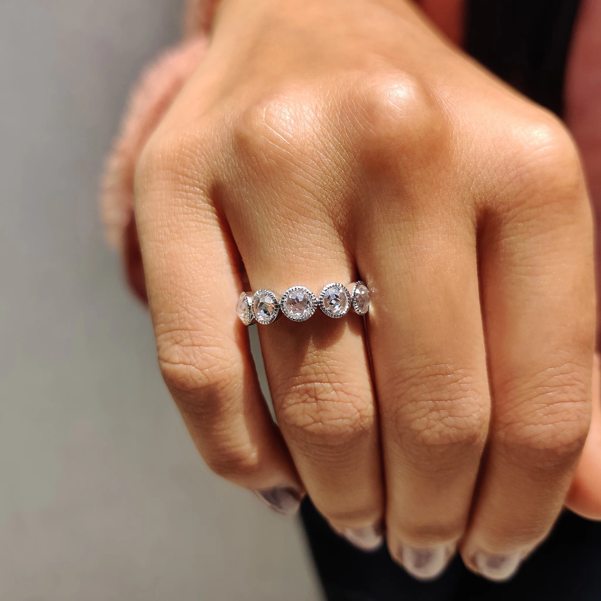 Round Rose Cut 5 Stone Wedding Band With Milgrain Set - Image 9