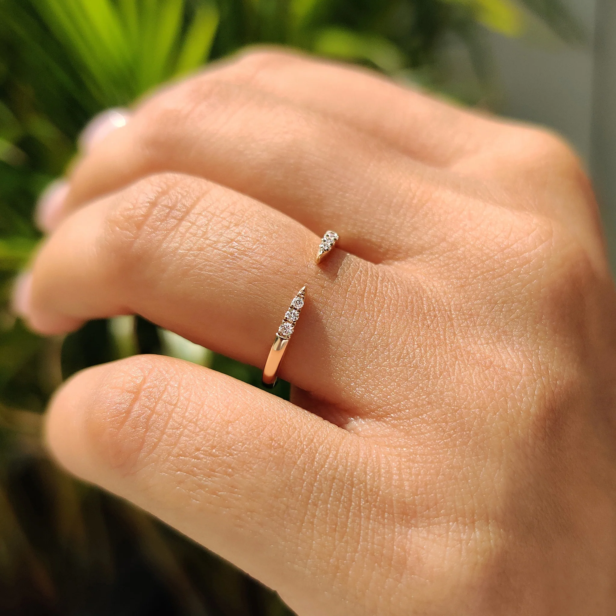 Round Cut 6 Stone Open Gap Wedding Band - Image 2
