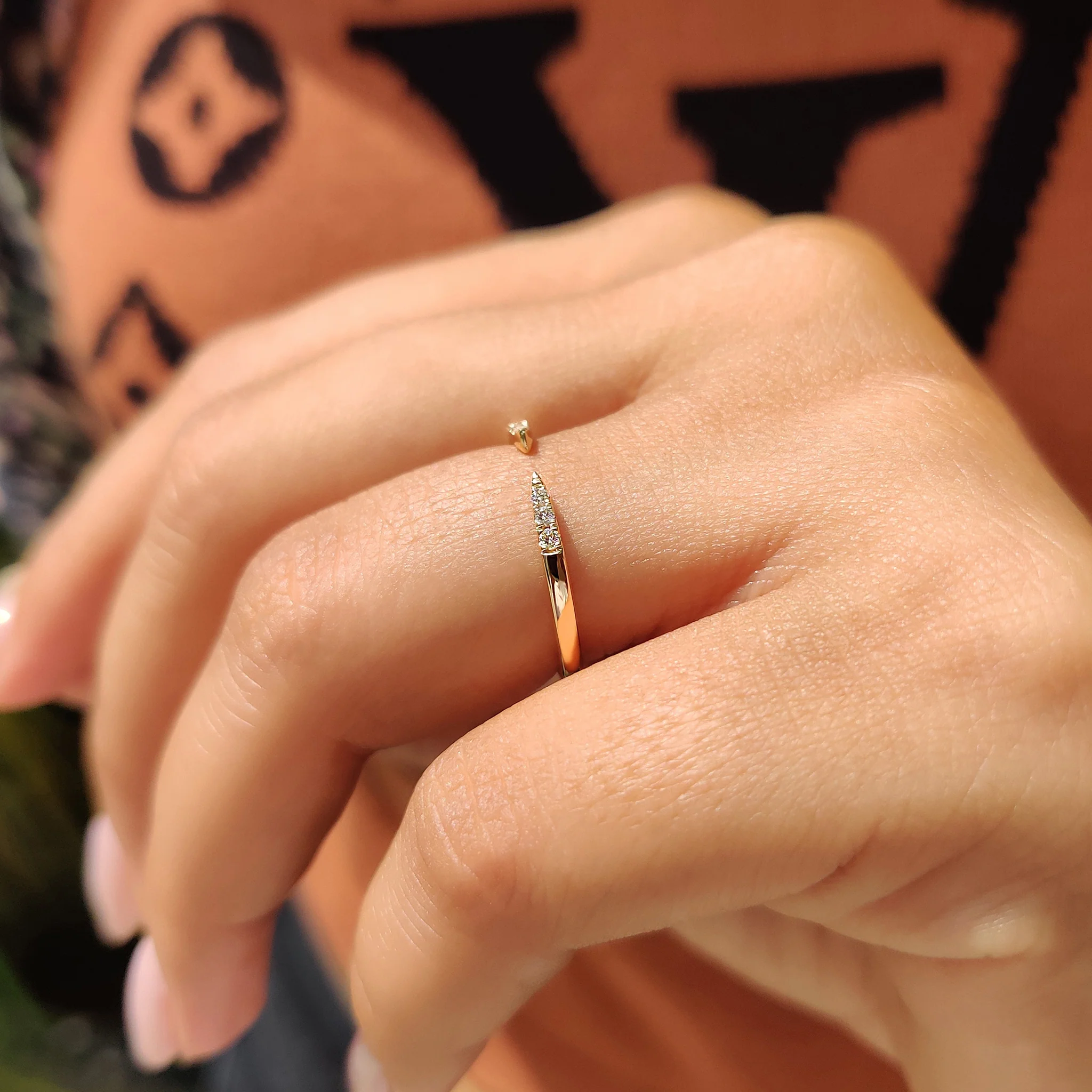 Round Cut 6 Stone Open Gap Wedding Band - Image 5