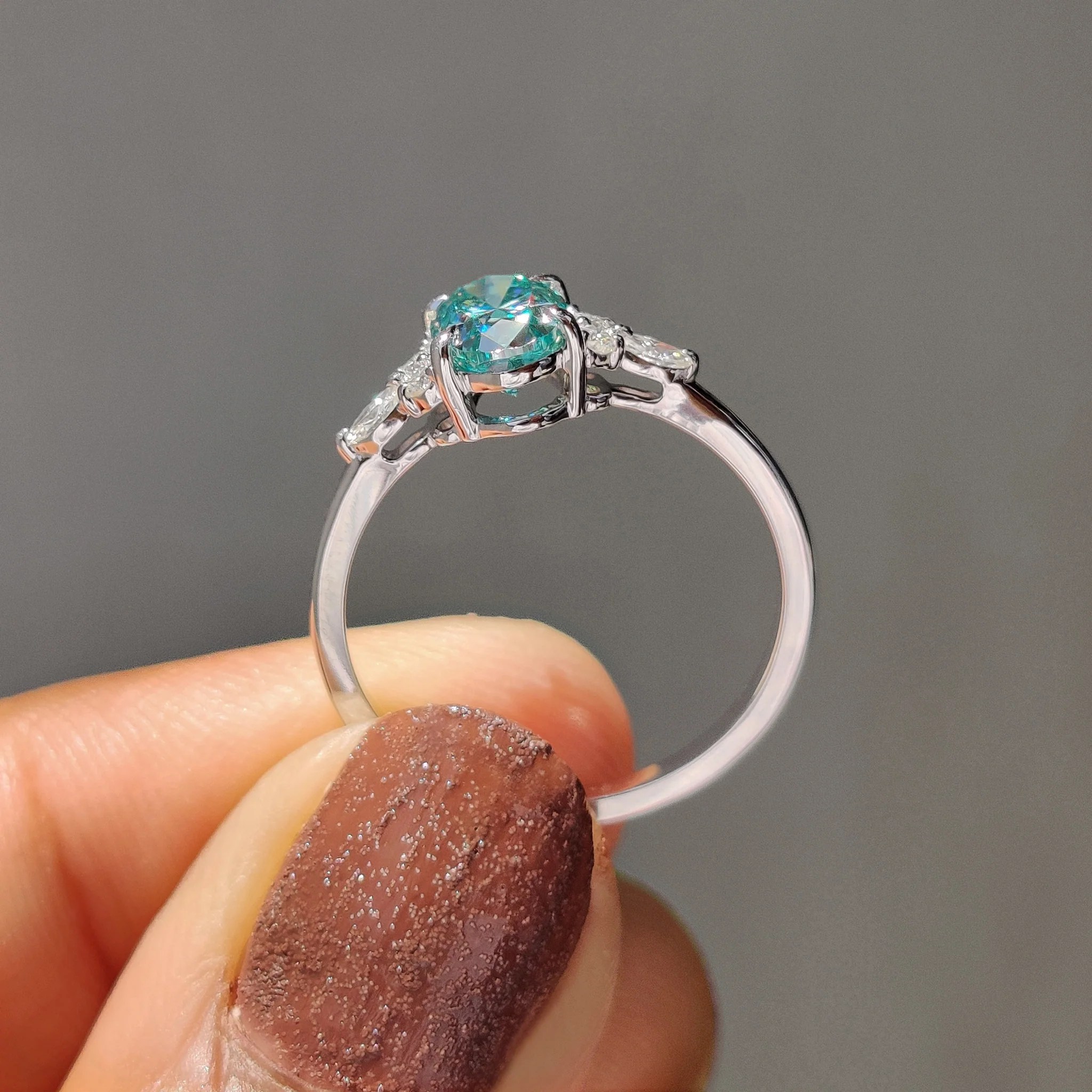 7 Stone Moissanite Ring With Oval Cyan Blue Moissanite - Image 5