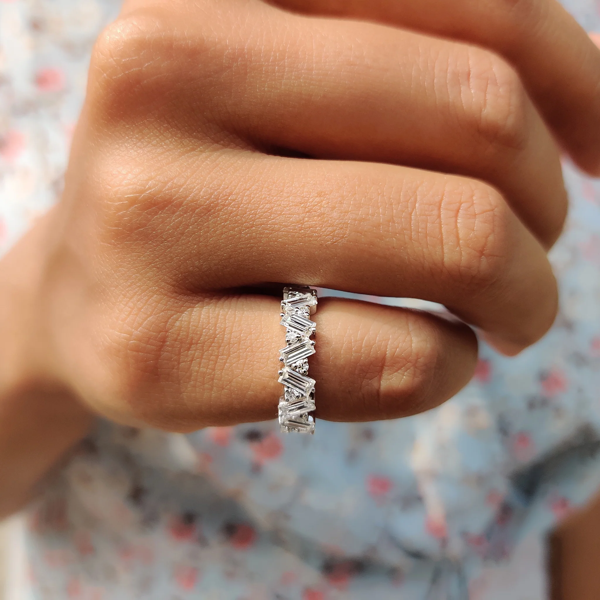Baguette Cut Wedding band In Zig Zag Style - Image 2