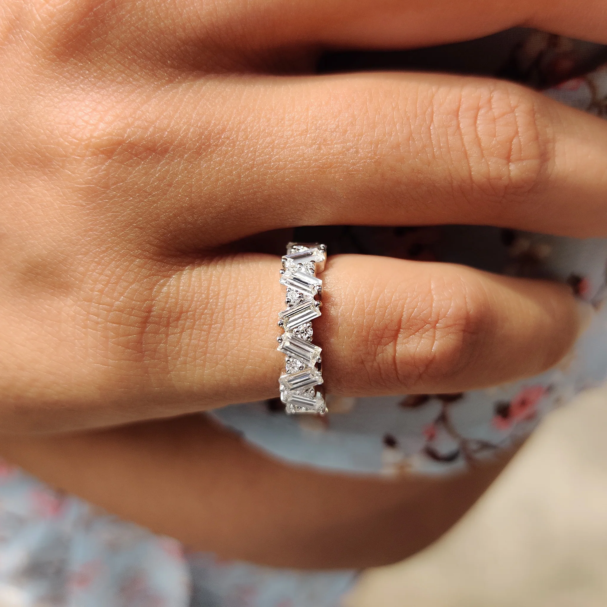 Baguette Cut Wedding band In Zig Zag Style - Image 5