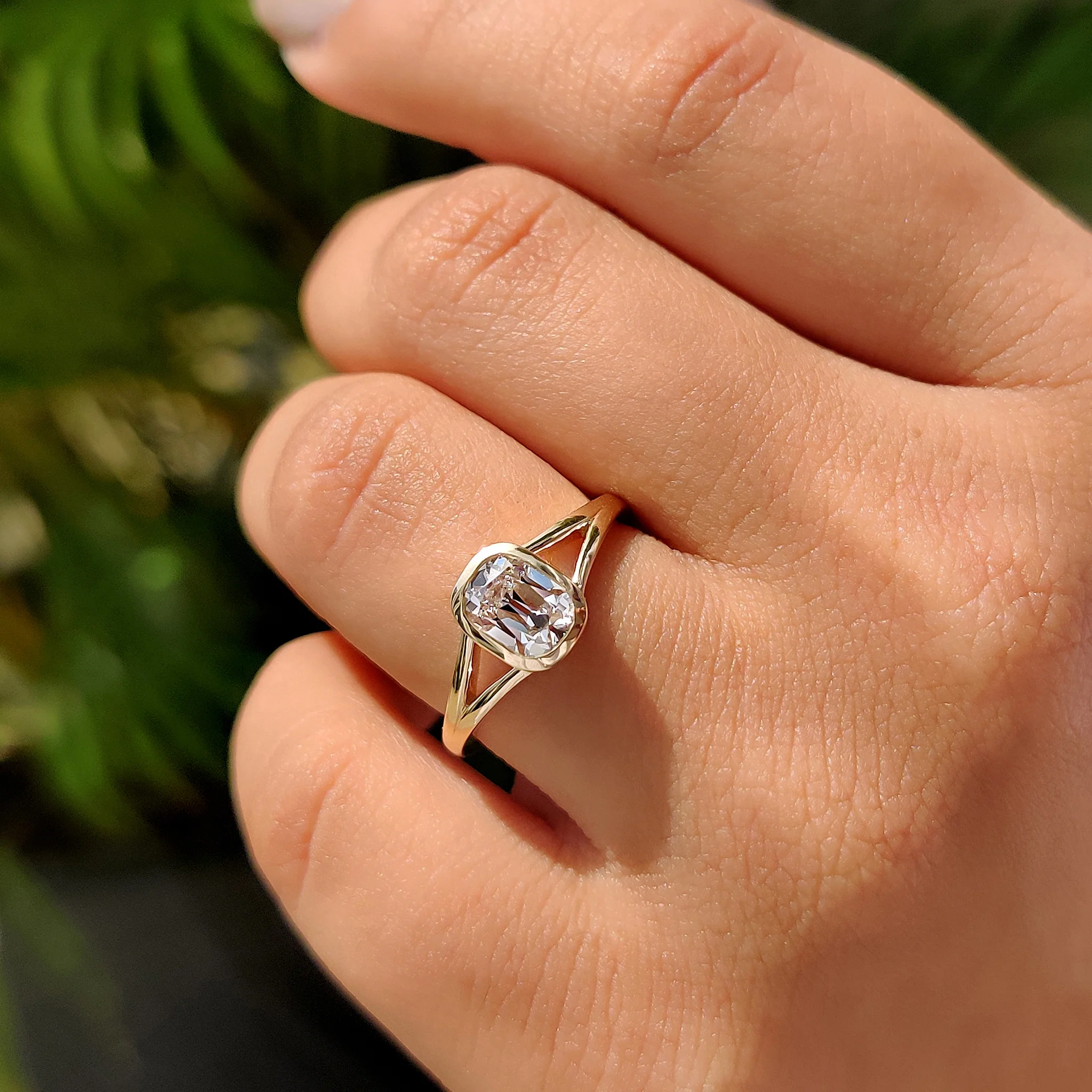 Bezel Set Cushion Old European Cut Diamond Ring - Image 4