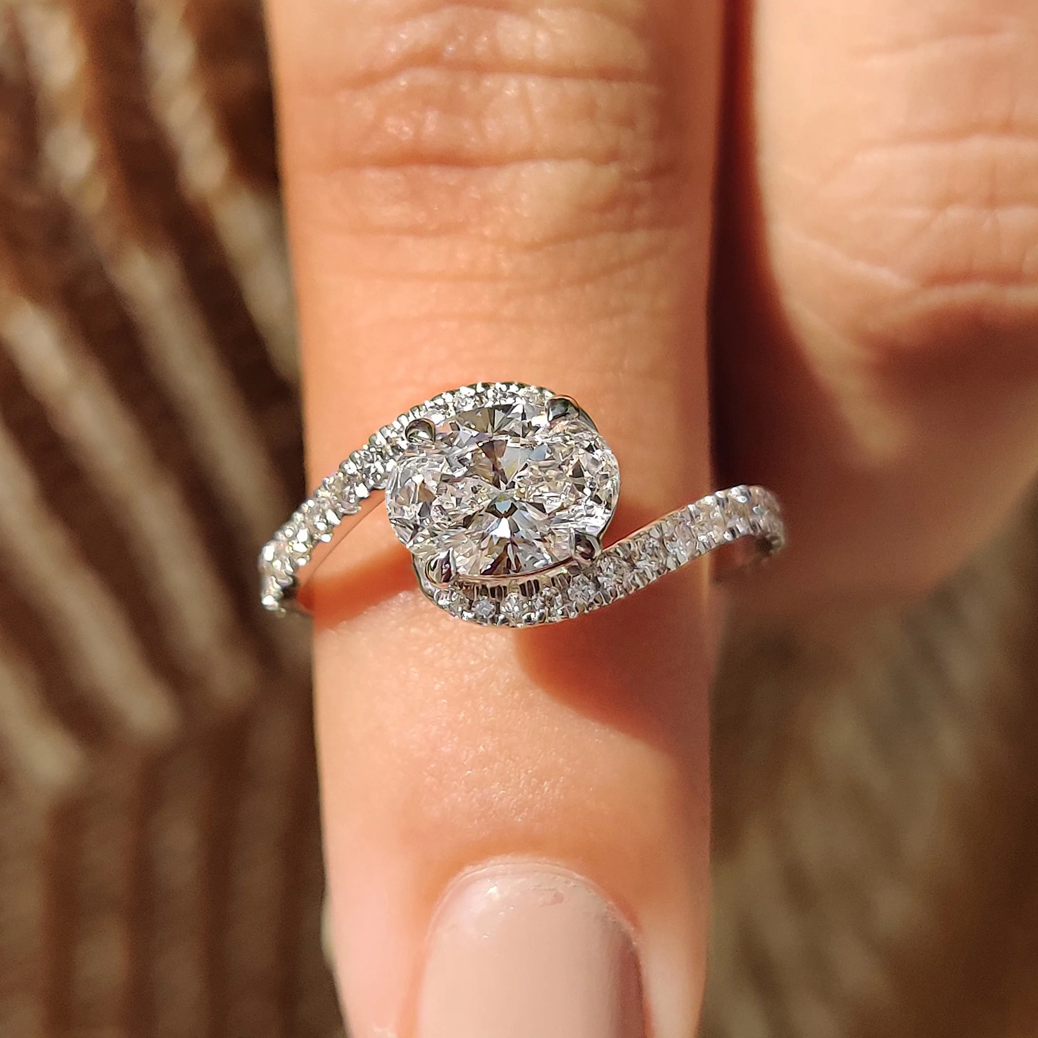 Oval Diamond Bypass Setting Ring In Half Eternity Style - Image 7