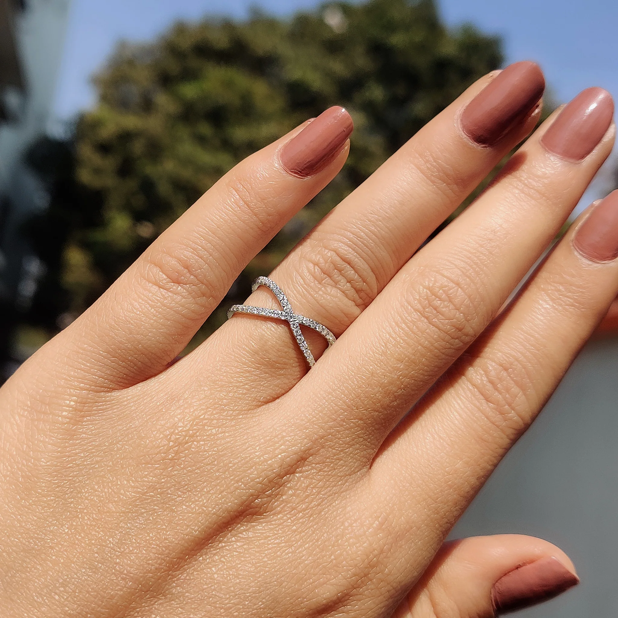 Classic Criss Cross Eternity Band In Round Cut - Image 3
