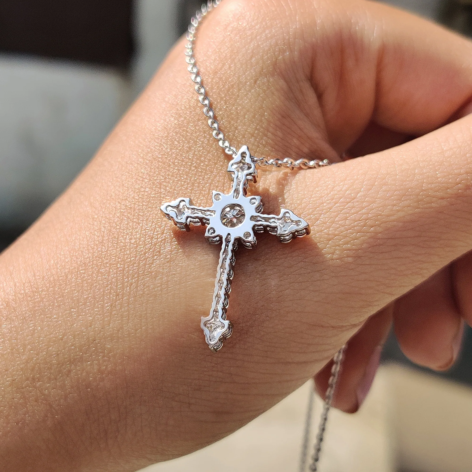 Criss Cross Pendant In Round Cut Moissanite - Image 6