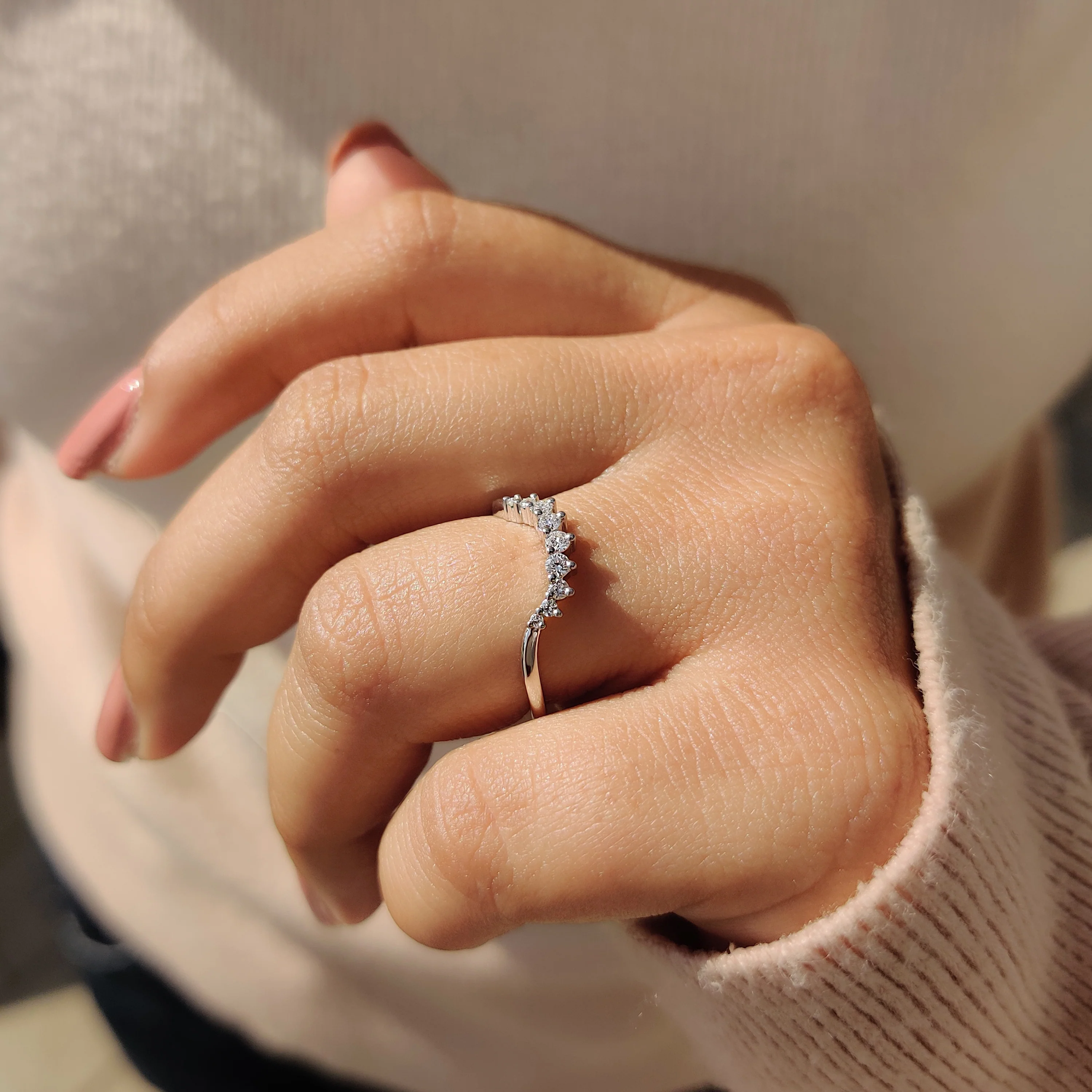Round Diamond Crown Wedding Band In U Shaped - Image 5