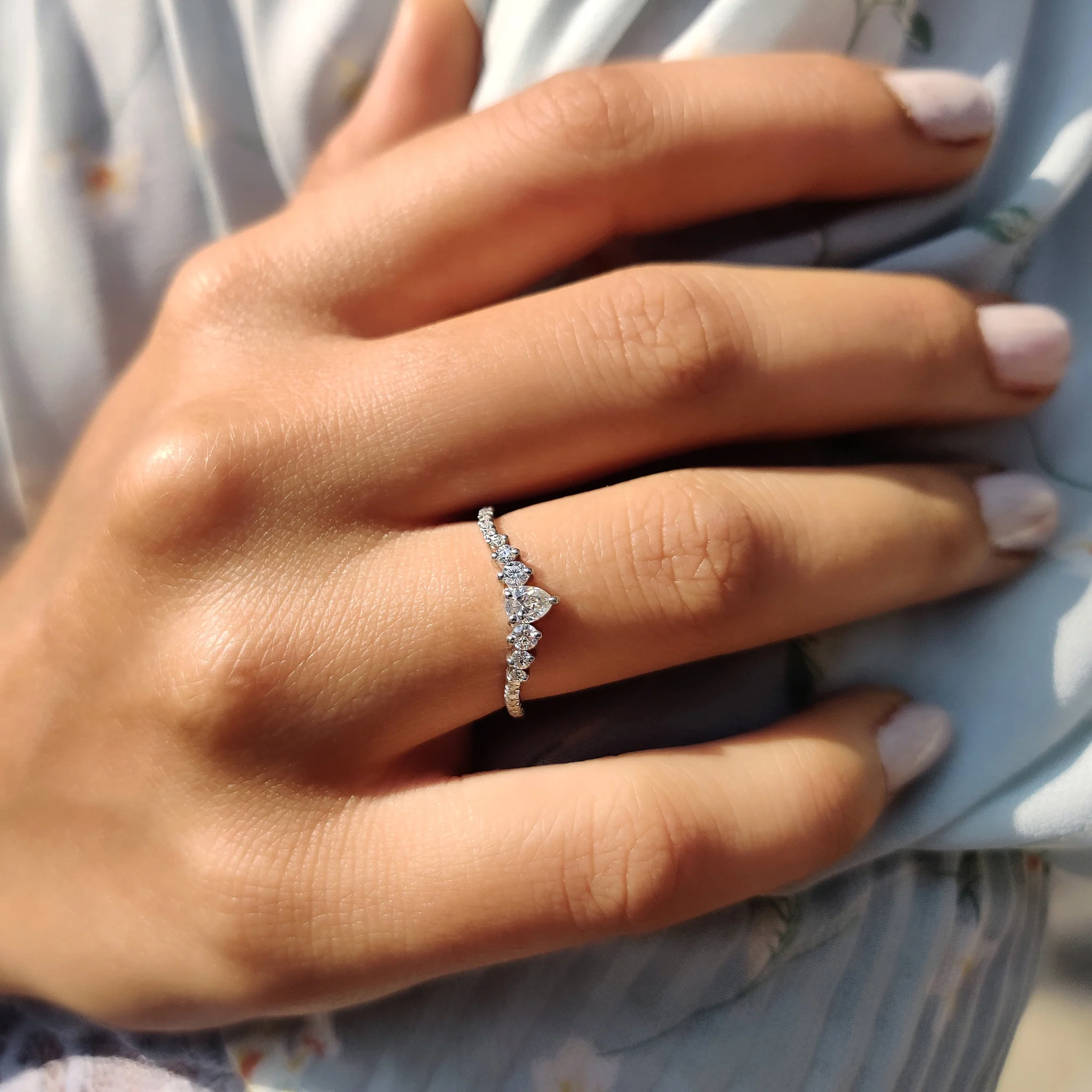 Pear And Round Cut Curved Moissanite Wedding Band - Image 6