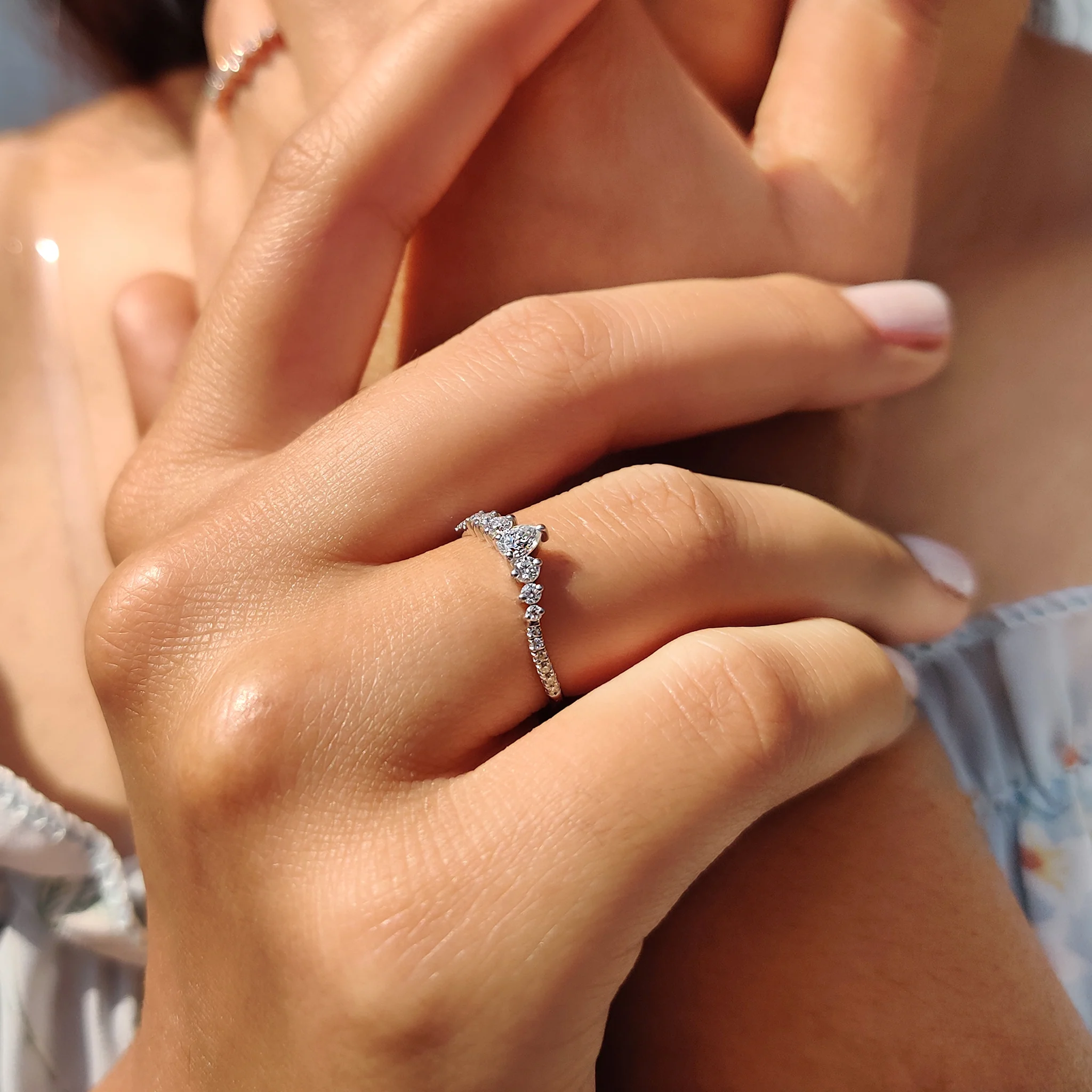 Pear And Round Cut Curved Moissanite Wedding Band - Image 8