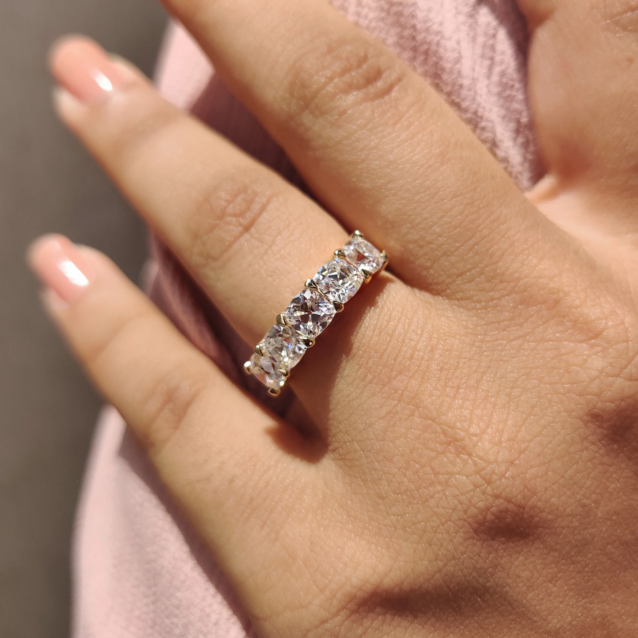Cushion Old Mine Cut 5 Stone Wedding Band - Image 7