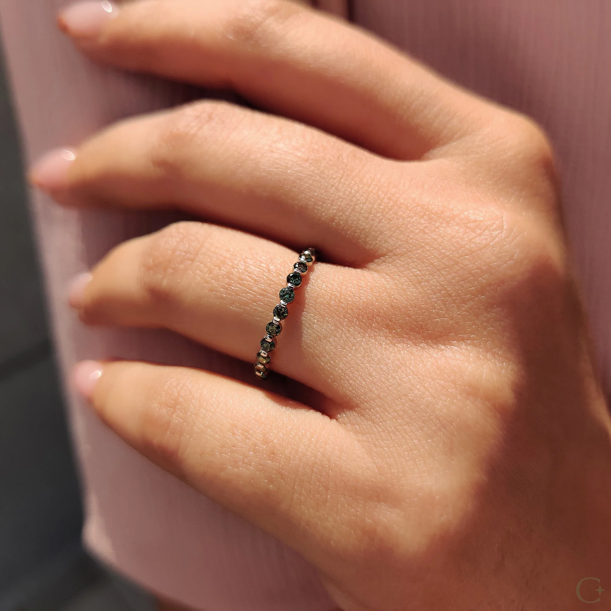 Dark Green Round Cut Full Diamond Eternity Band - Image 4