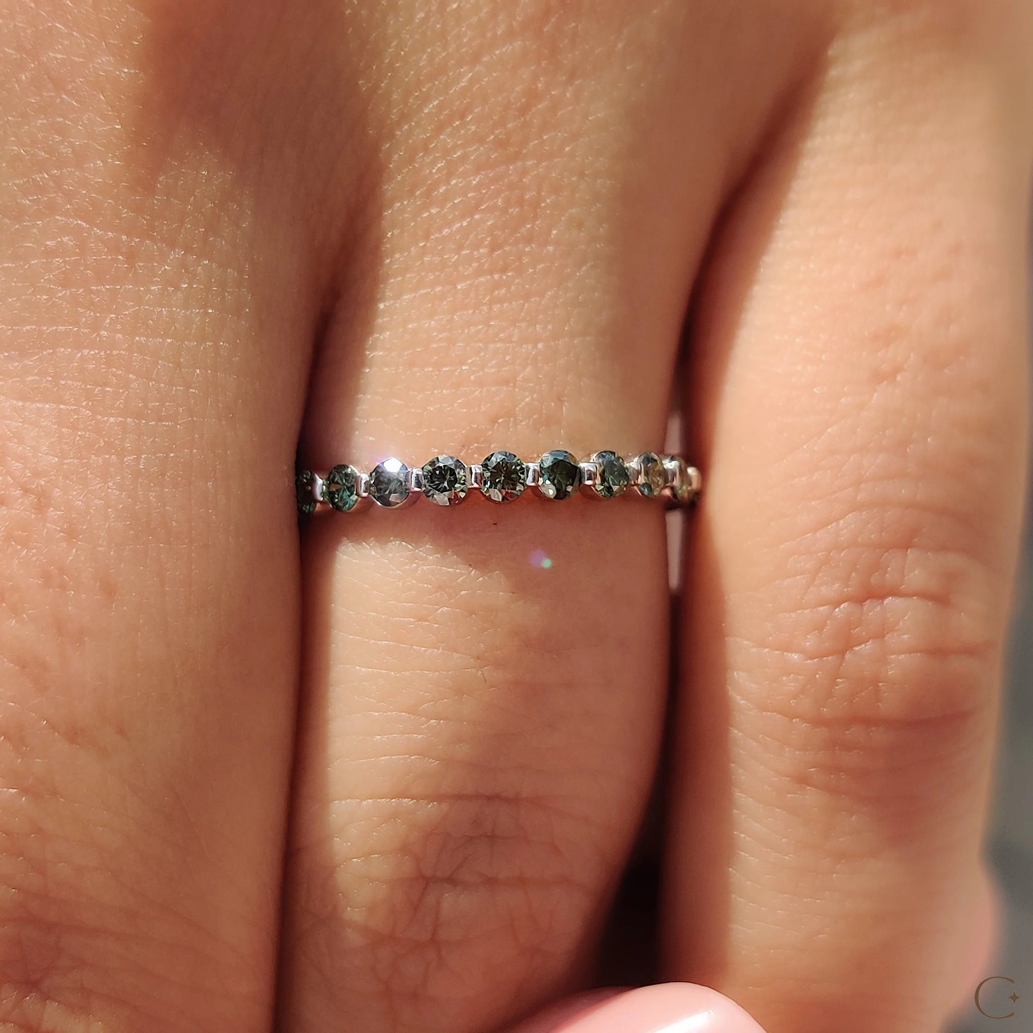 Dark Green Round Cut Full Diamond Eternity Band - Image 7