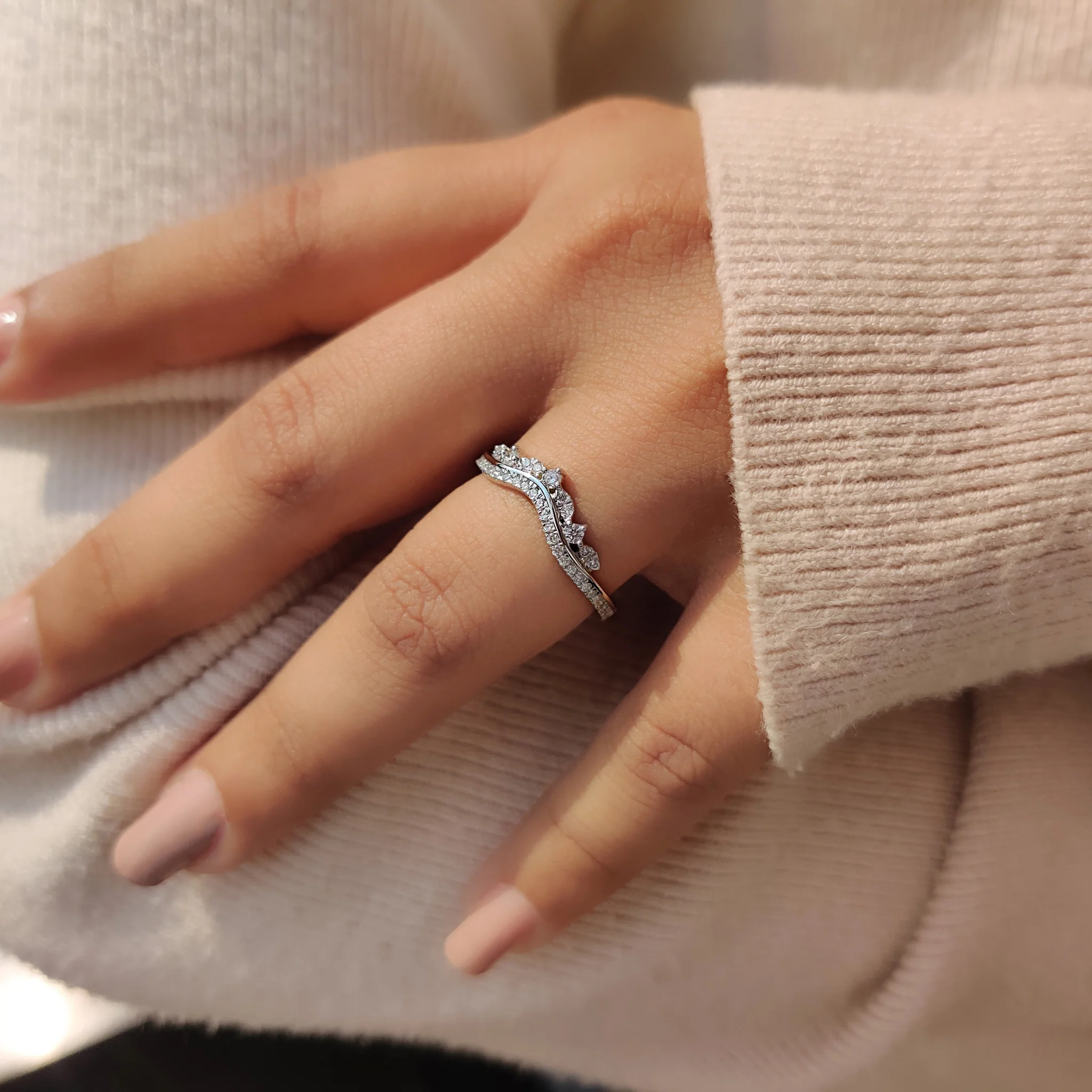 Lab Grown Round Cut Double Row Diamond Band - Image 4