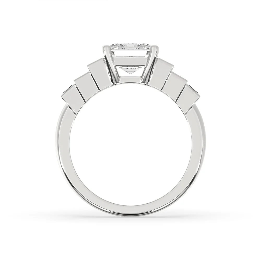 7 Stone Emerald And Baguette Cut Diamond Ring - Image 4