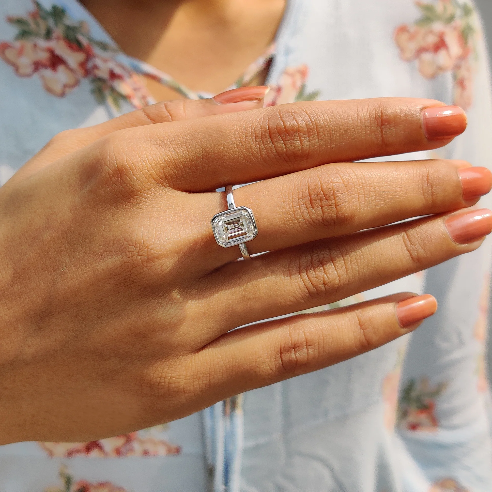 Emerald Engagement Ring With Bezel Setting - Image 6