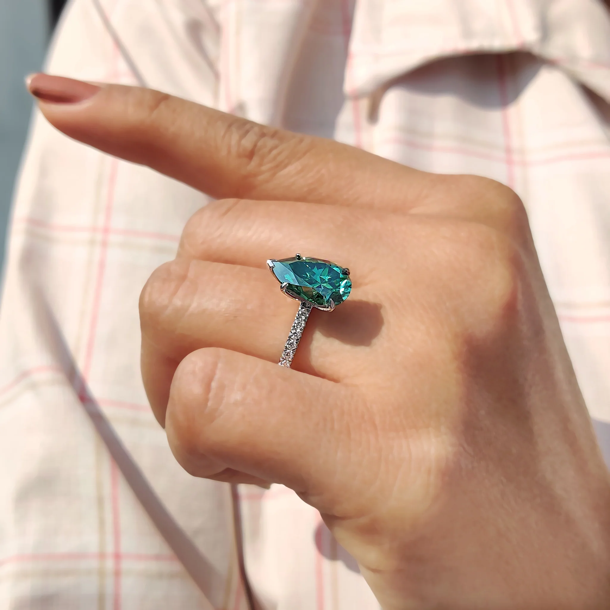 Green Moissanite Pear Ring With Pave Band - Image 7
