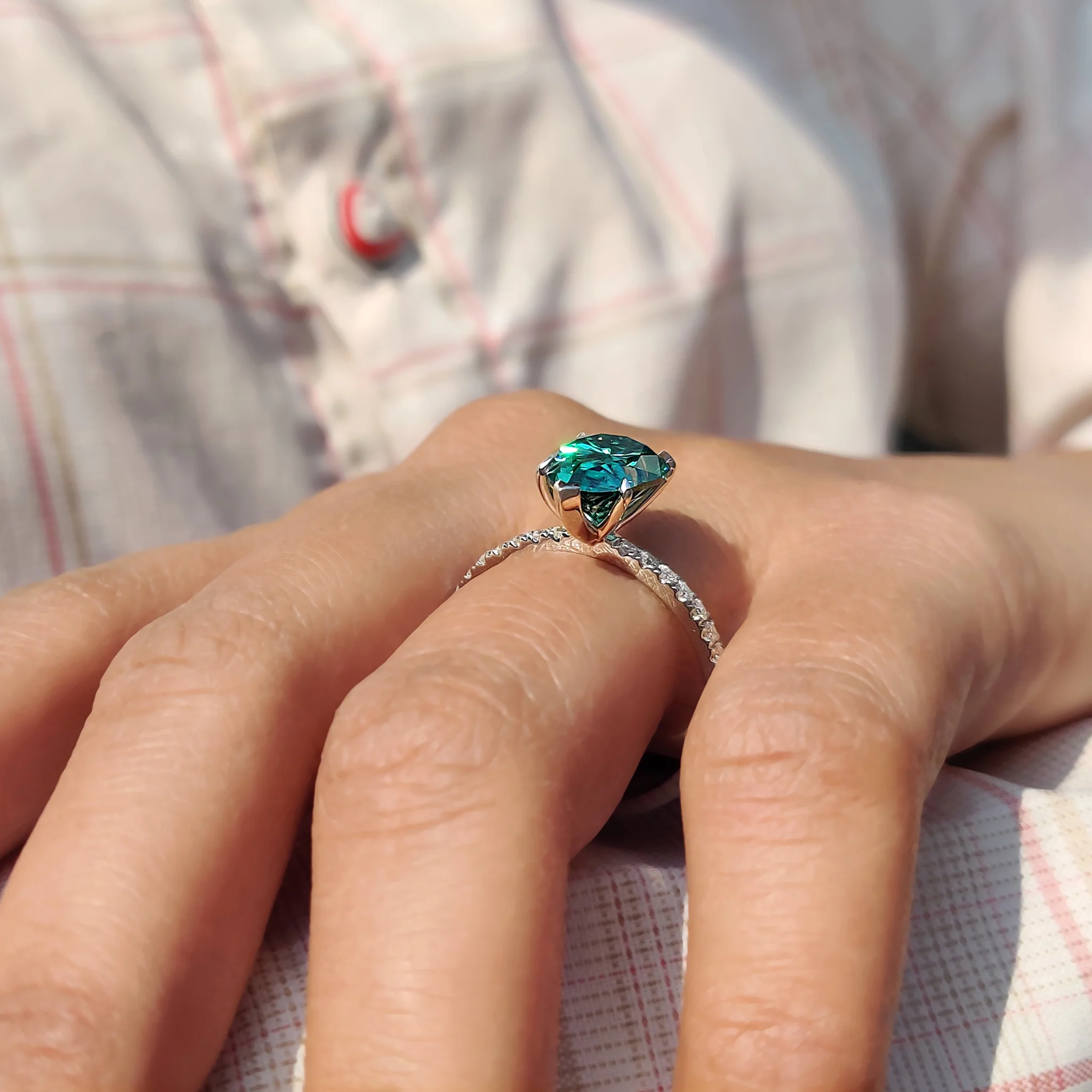 Green Moissanite Pear Ring With Pave Band - Image 9
