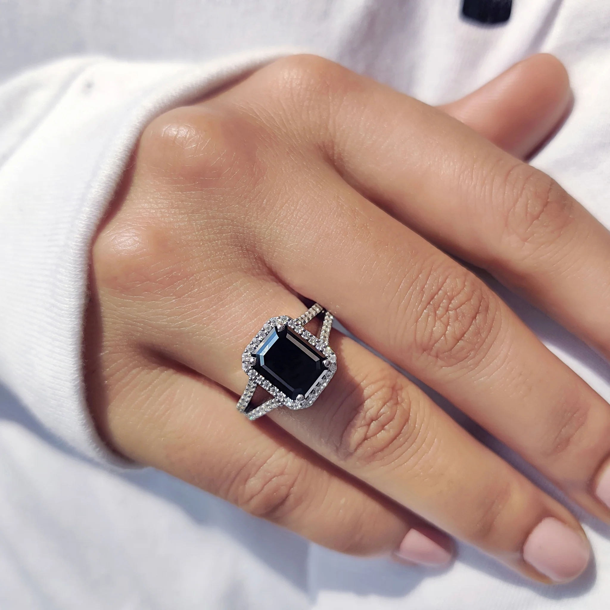 Halo Setting Black Gold Emerald Ring - Image 6