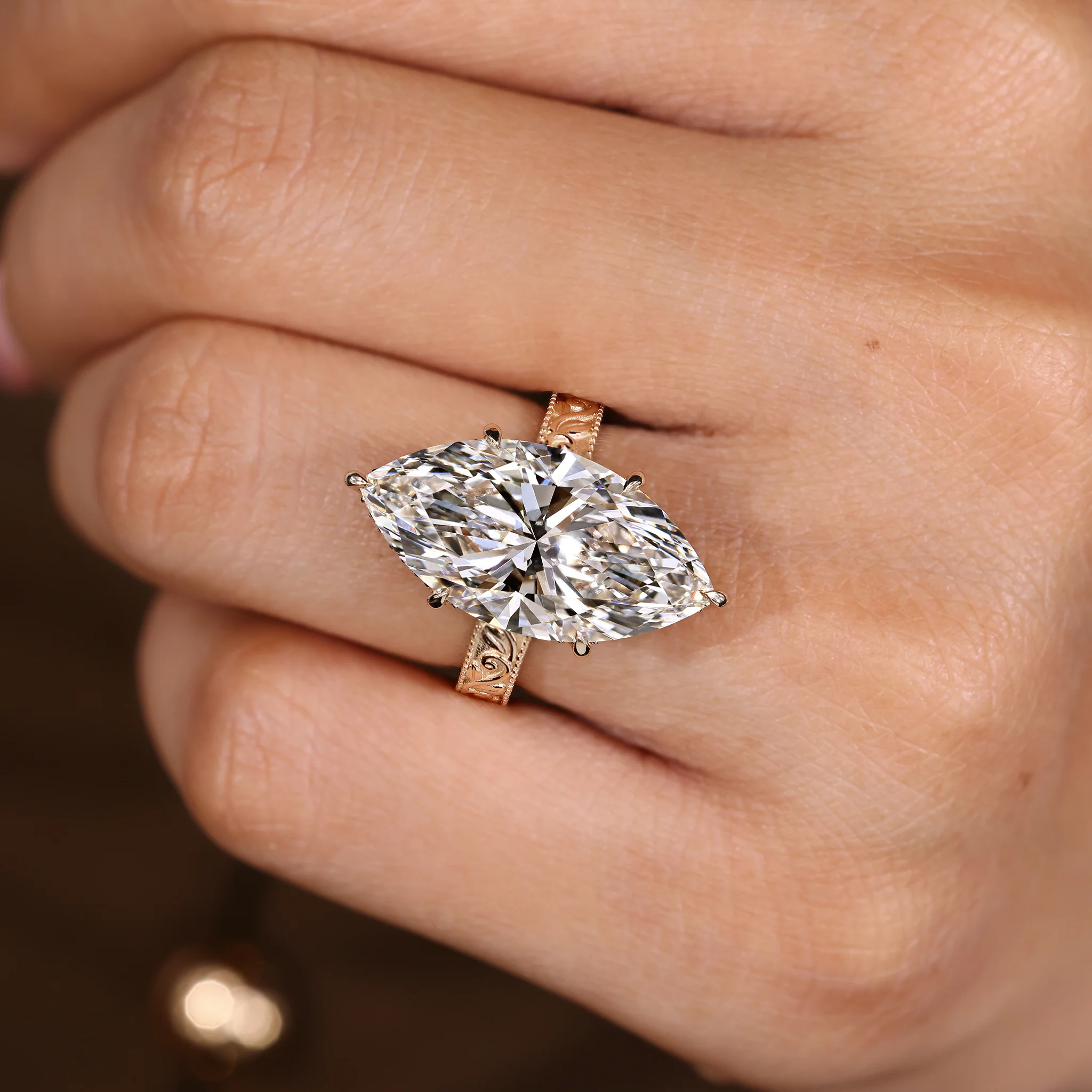 IGI Certified 10-12 Carat Marquise Diamond Ring in Solitaire Style - Image 3