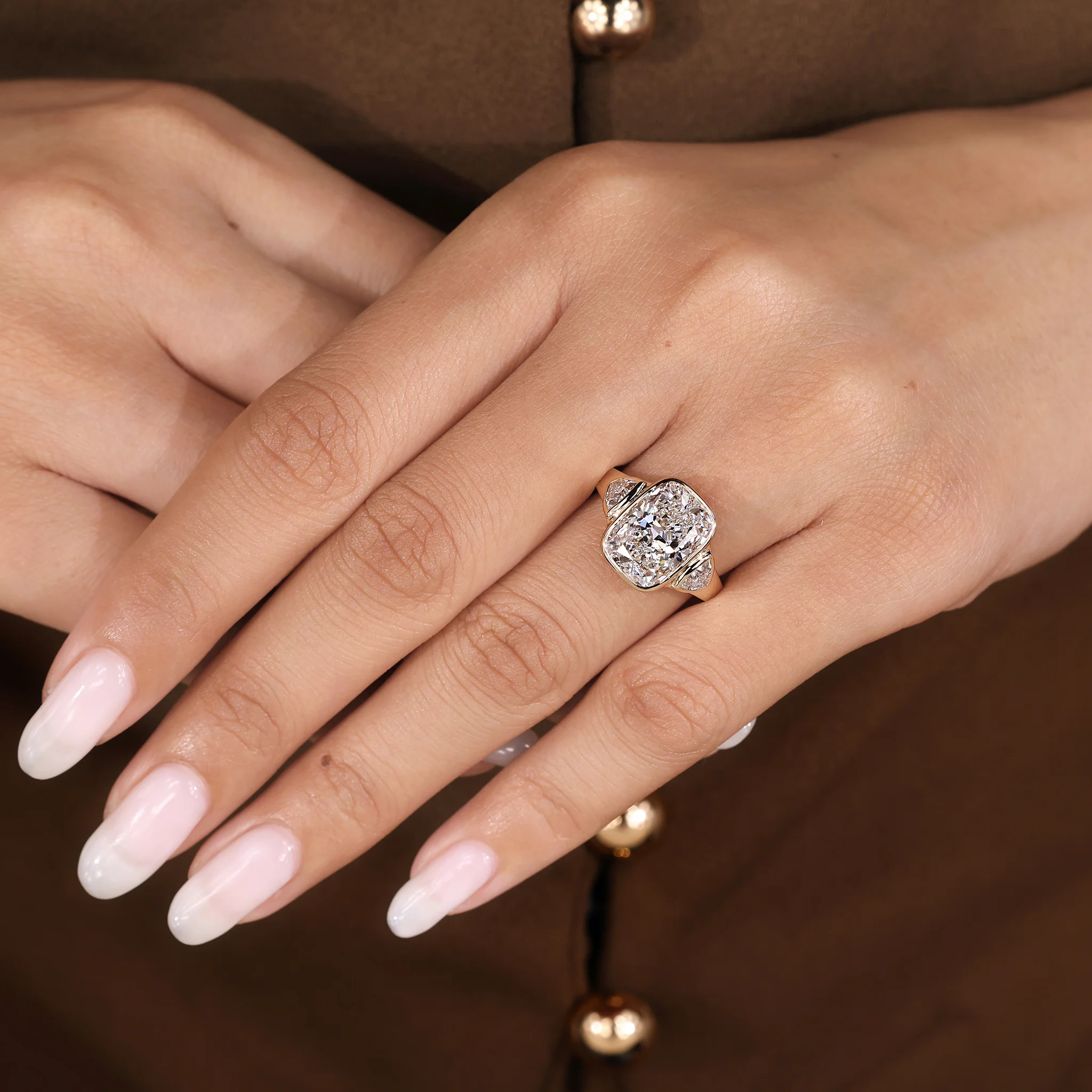 IGI Certified 5-10 Carat Elongated Cushion Cut Ring in bezel setting - Image 4