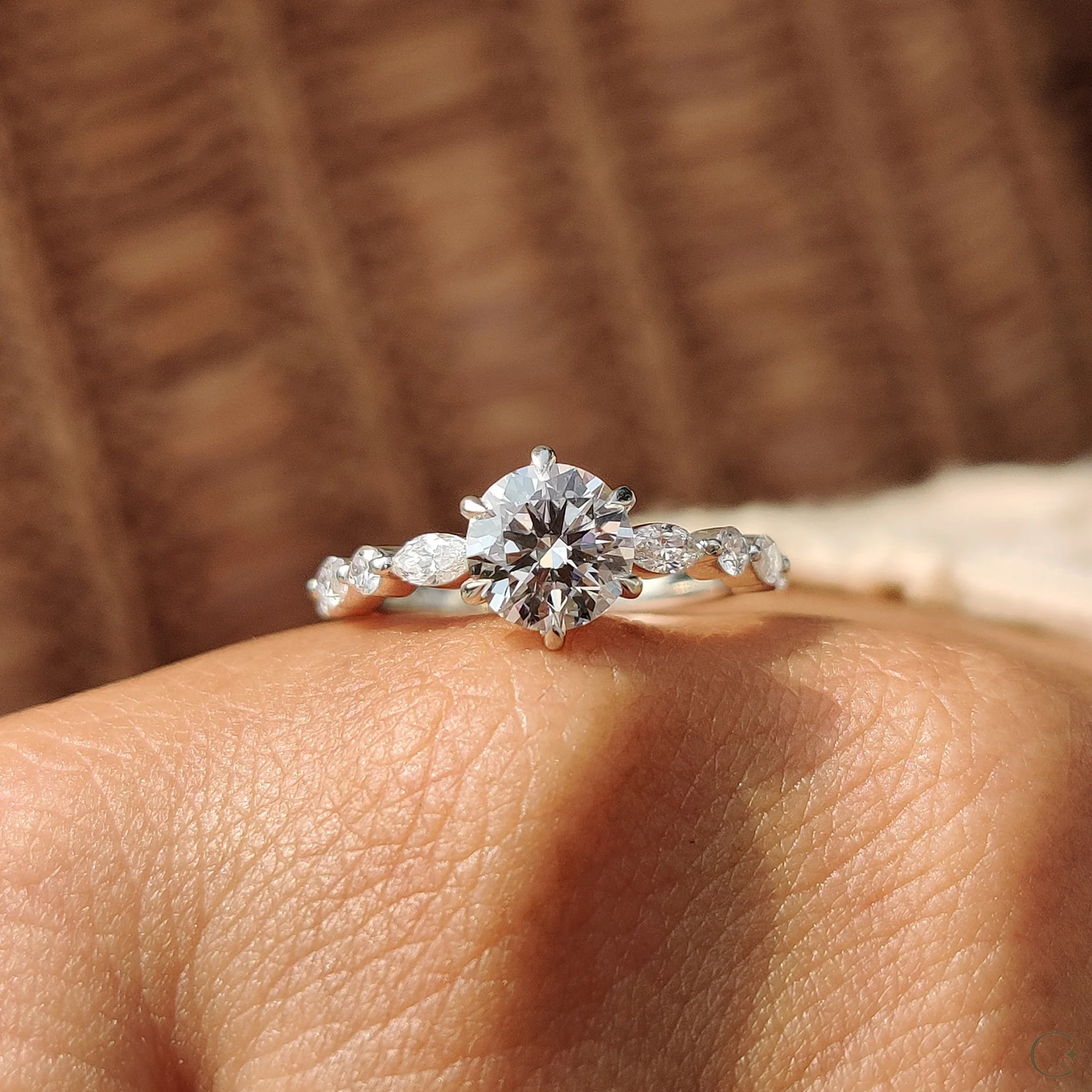 Lab Grown Round Diamond Ring In Share Prong Band - Image 5