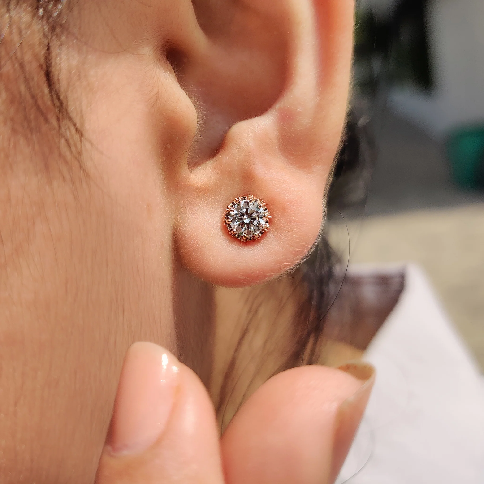 Round Cut Diamond Stud Earrings - Image 9
