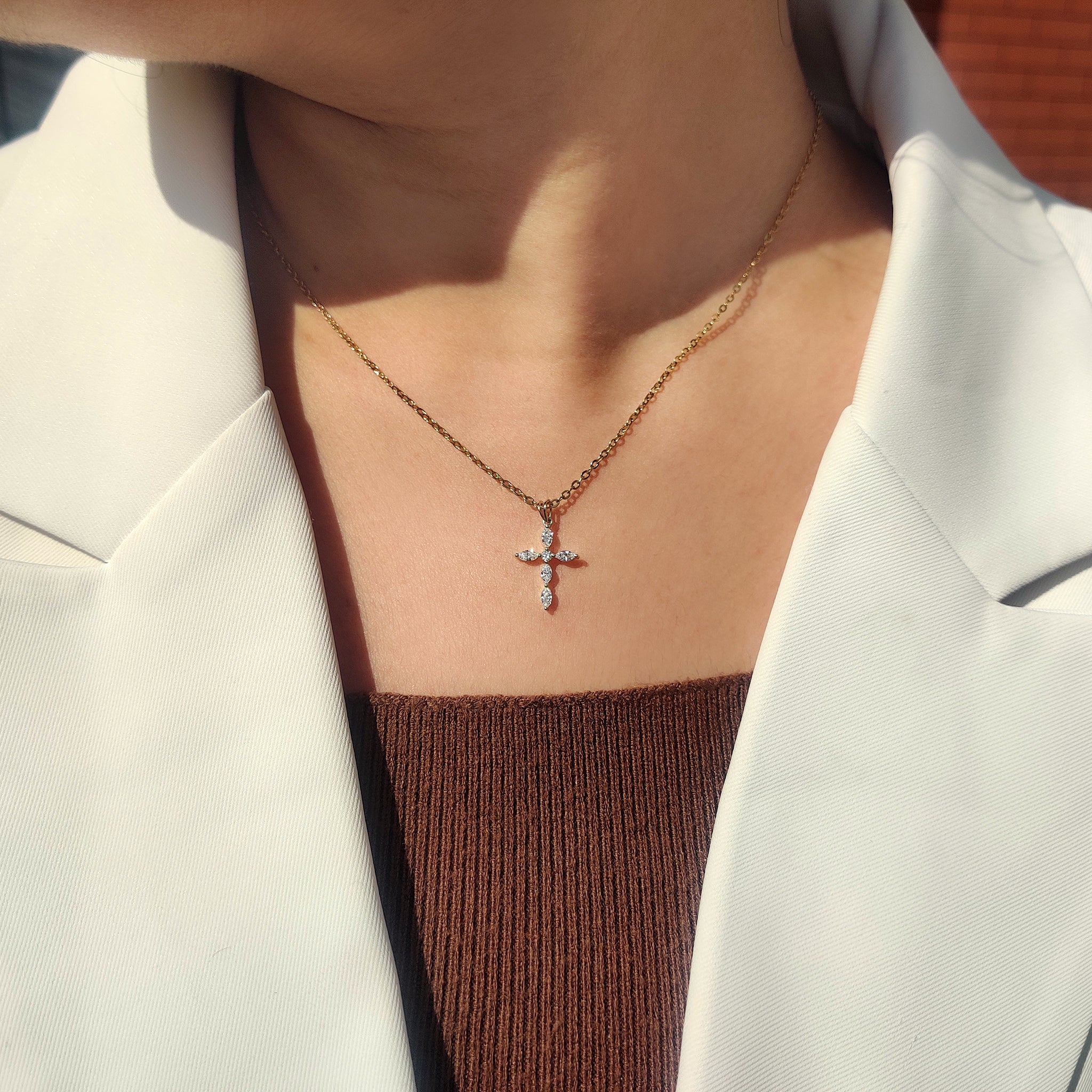 Round And Marquise Diamond Pendant In Sweden Cross Style - Image 2