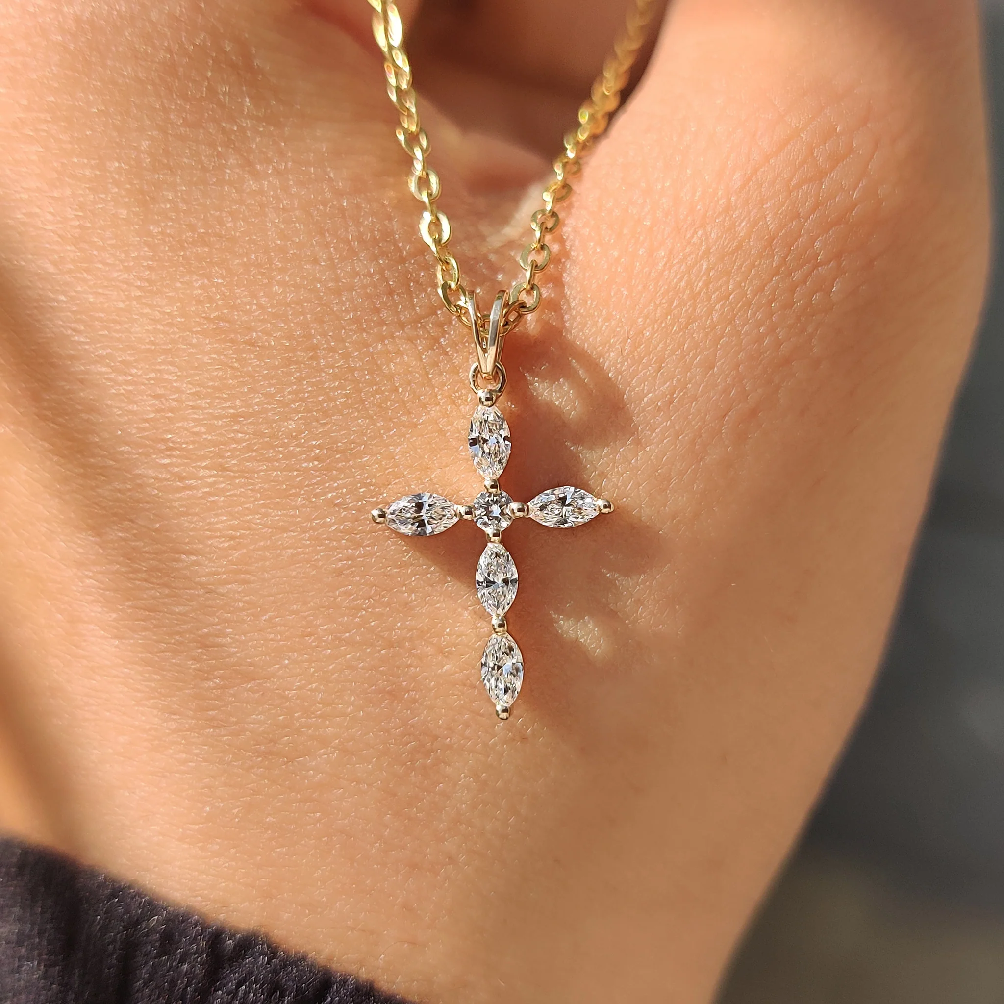 Round And Marquise Diamond Pendant In Sweden Cross Style - Image 4