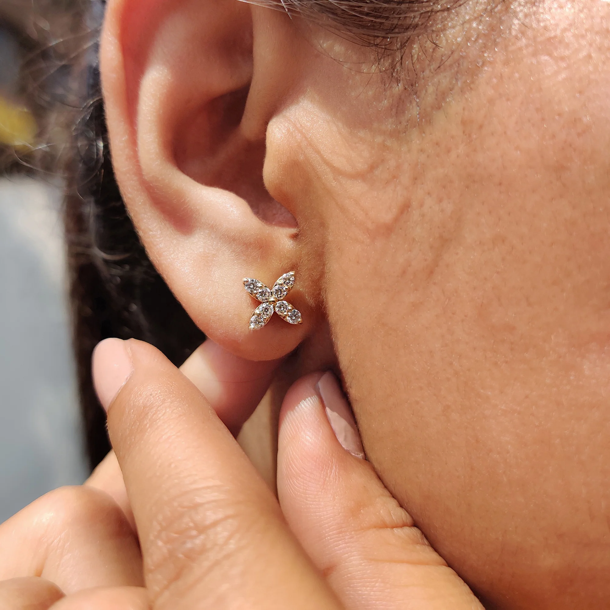 Round Cut Diamond Flower Stud Earrings - Image 9
