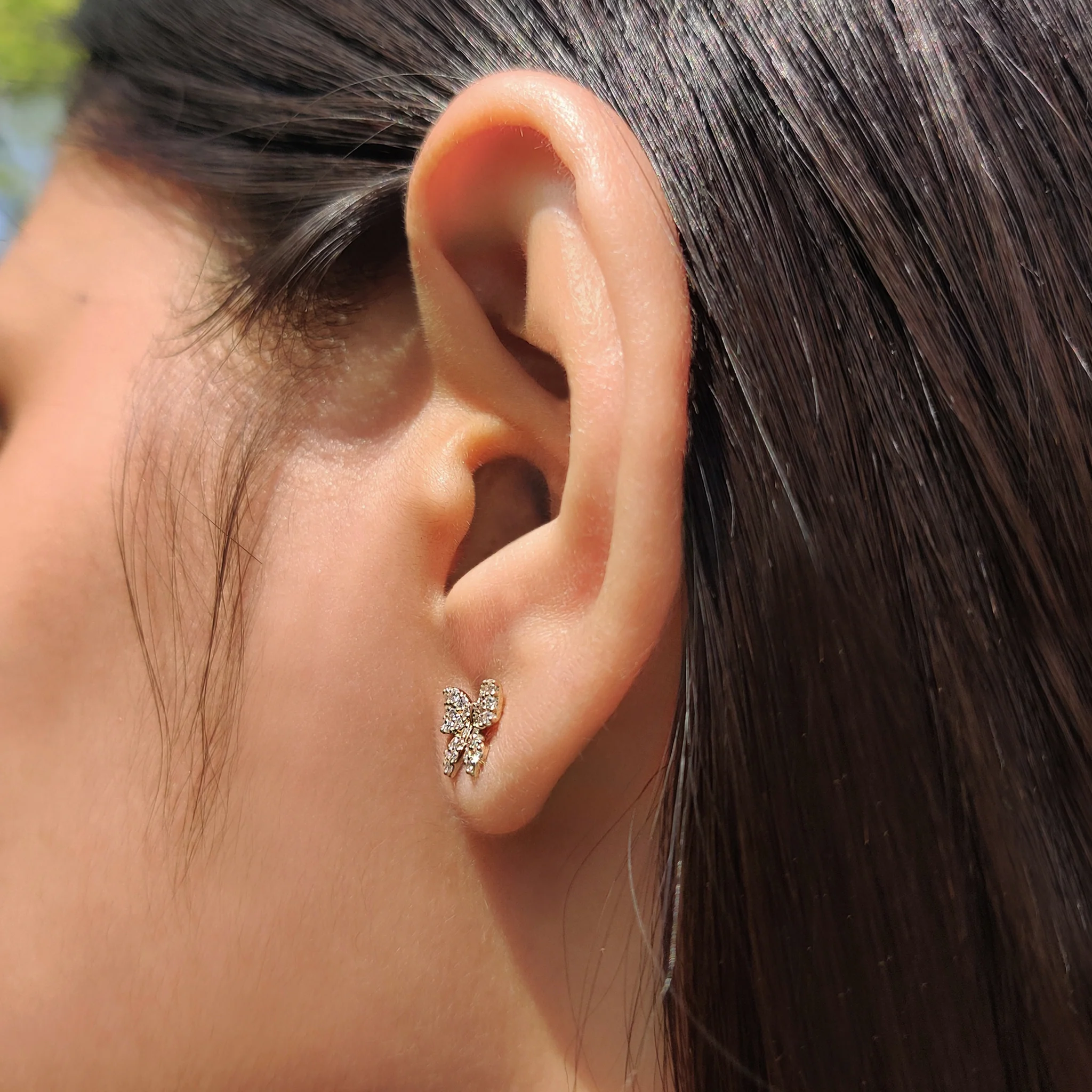 Round Cut Diamond Gold Bow Earrings - Image 9