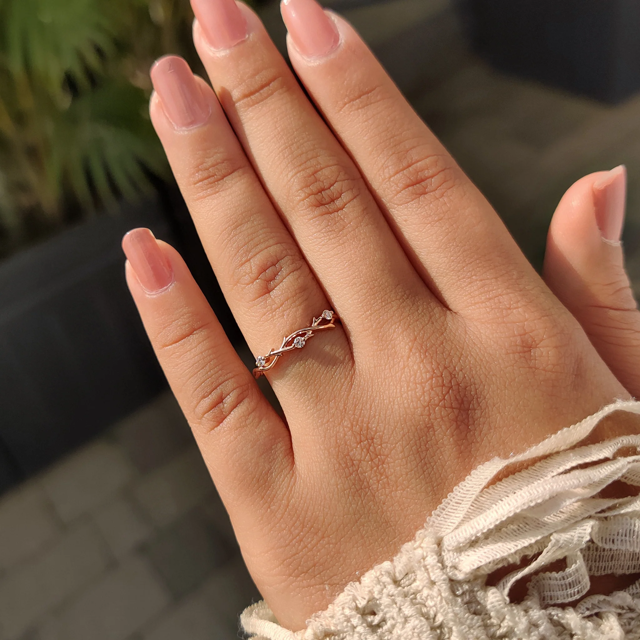 Round Cut Diamond Nature Inspired Wedding Band - Image 4