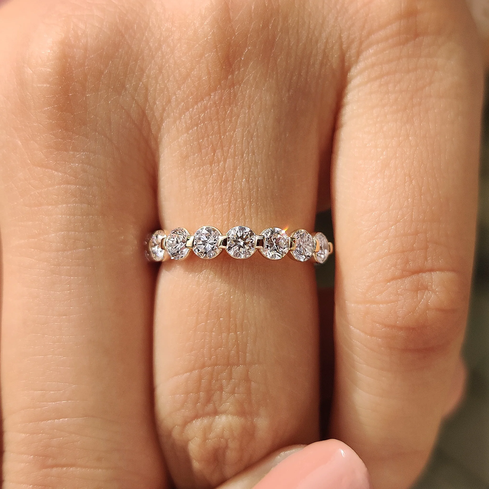 Round Cut Diamond Shared Prong Wedding Band - Image 4