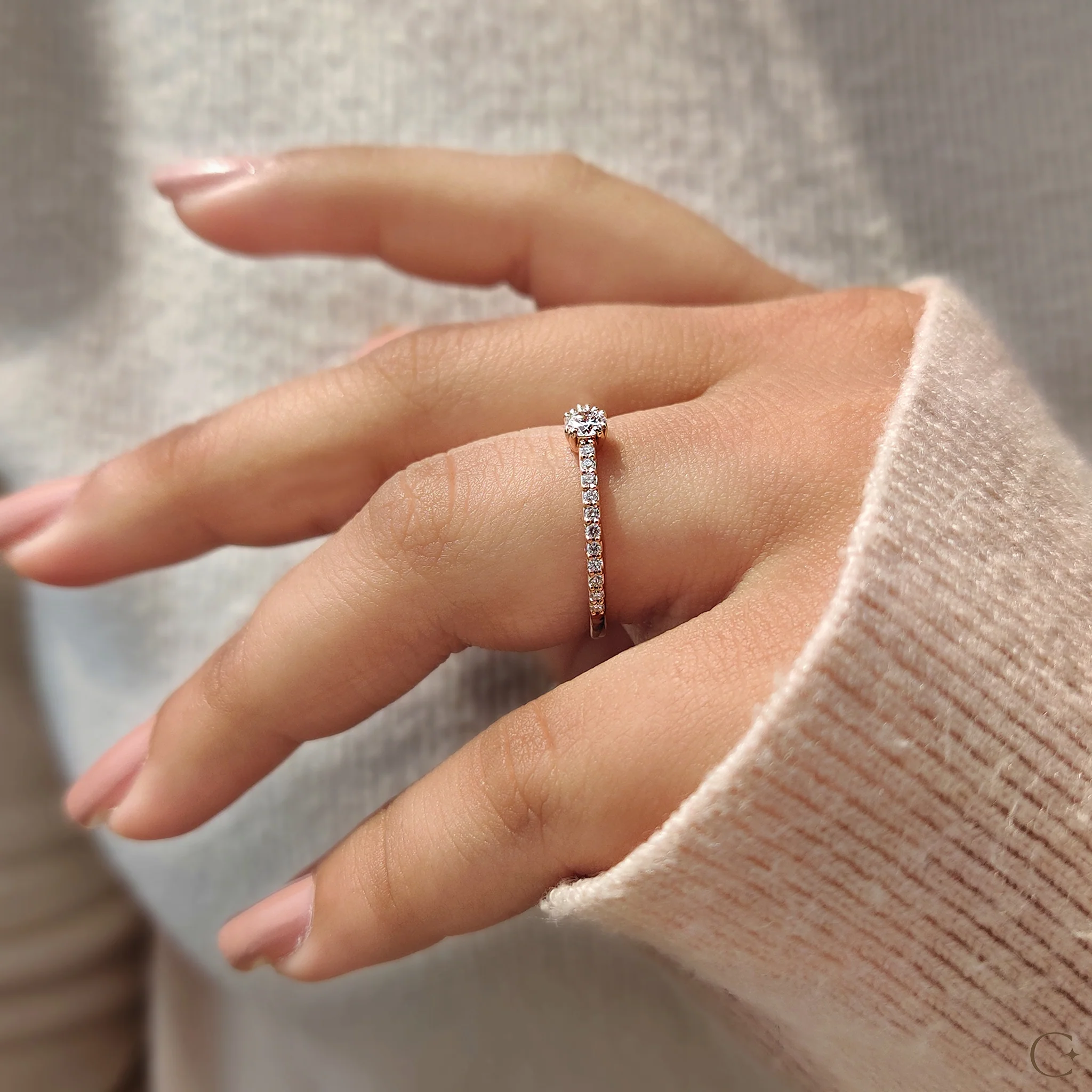 Round Cut Pave Diamond Ring - Image 5