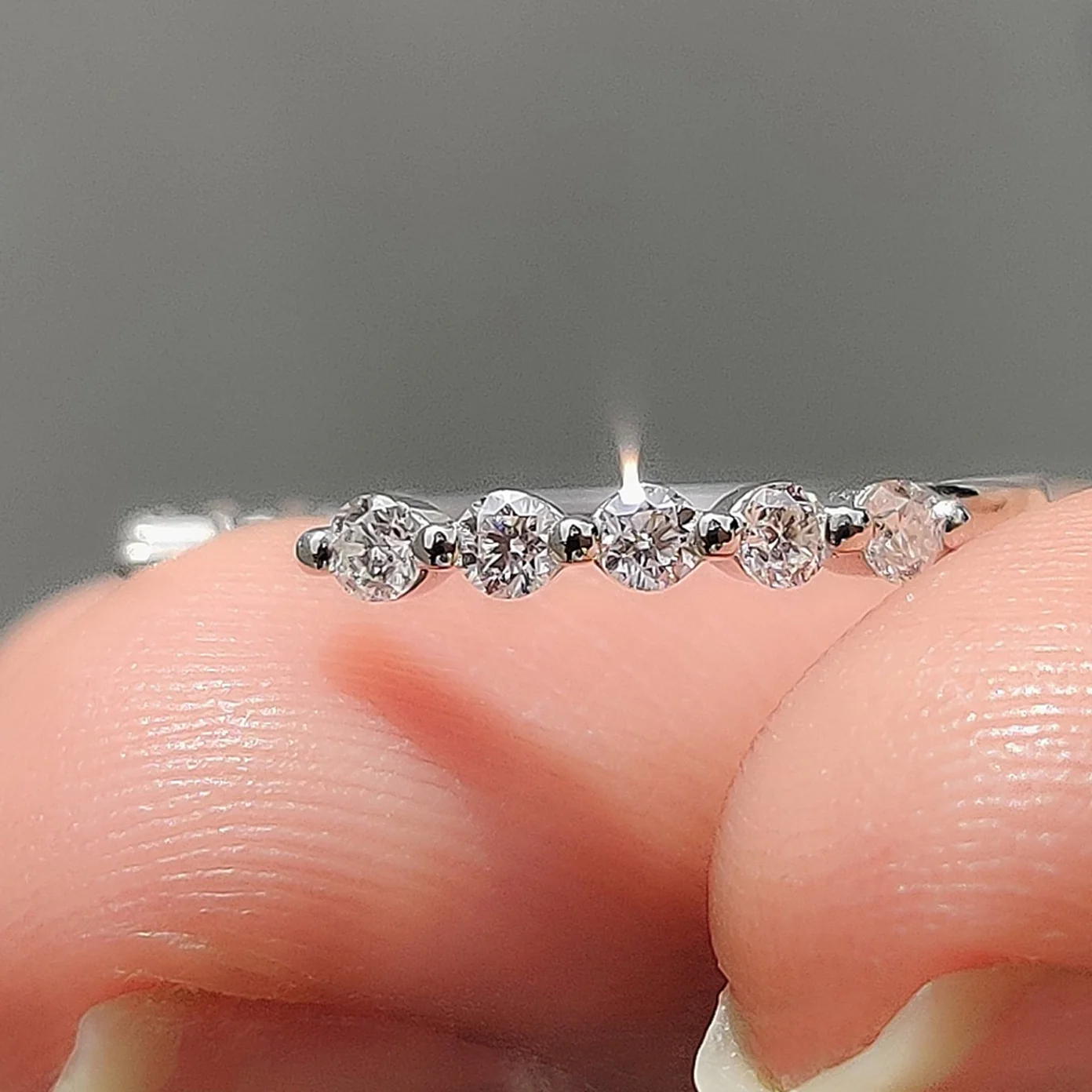 Round Cut Shared Prong Wedding Band
