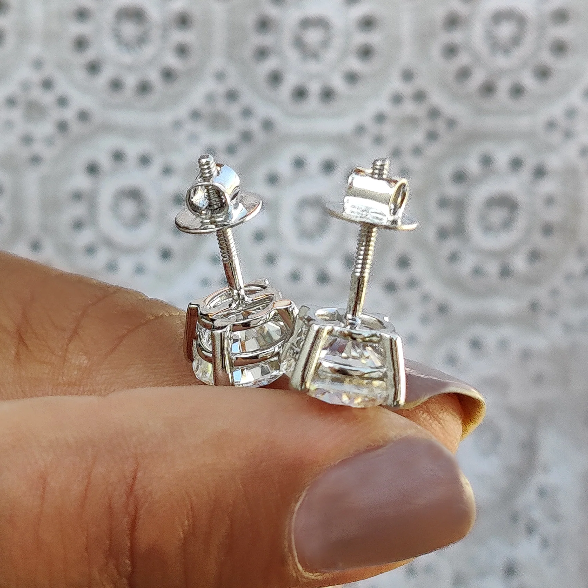 Screw Style Round Cut Stud Earrings - Image 10