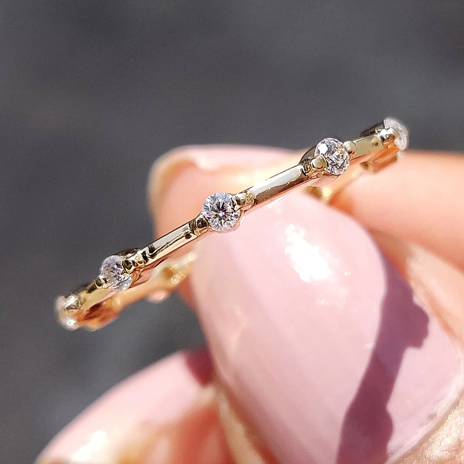Round Cut Yellow Gold Wedding Band