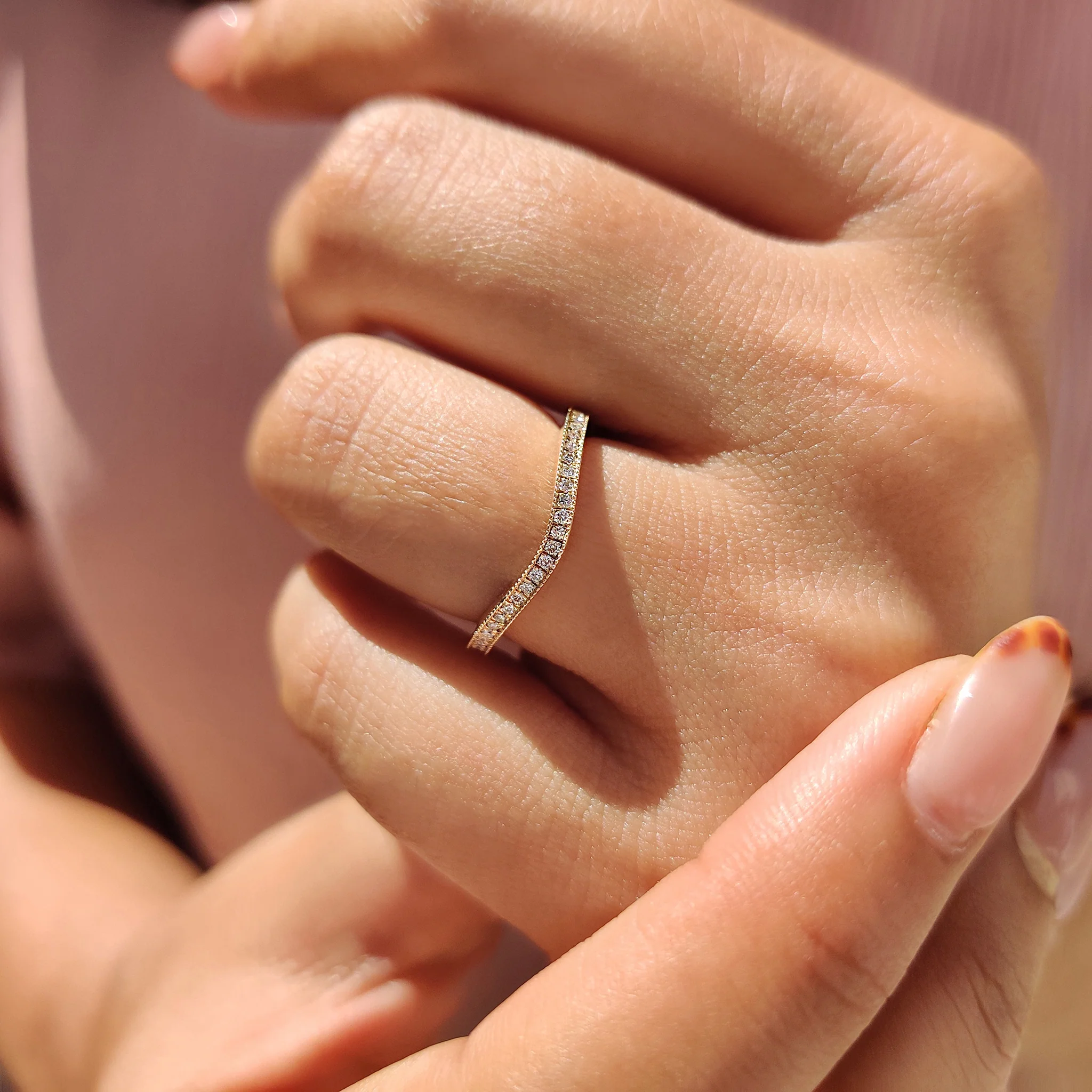Round Diamond Curved Wedding Ring With Milgrain style - Image 5