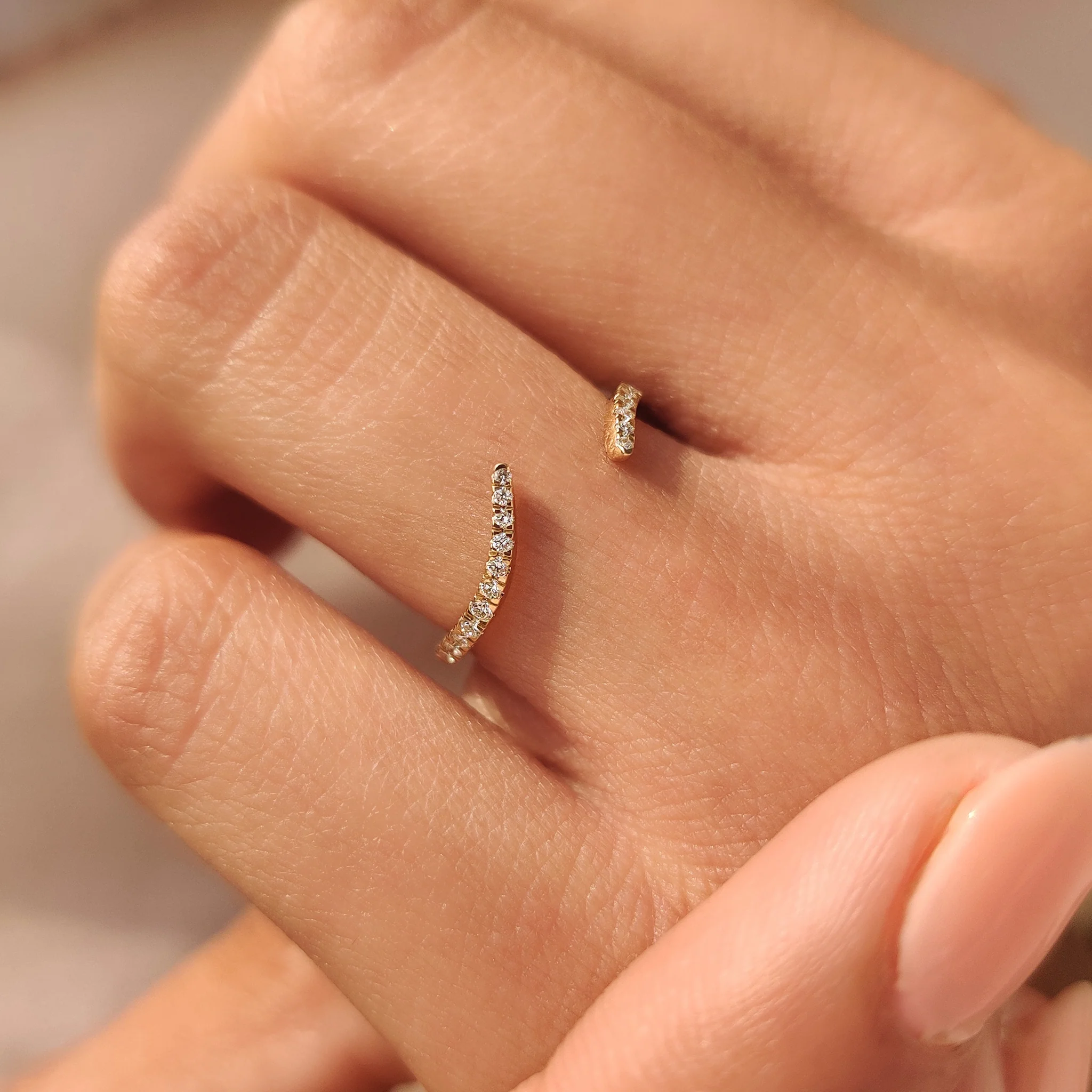 Round Diamond Open Gap Wedding Band - Image 7