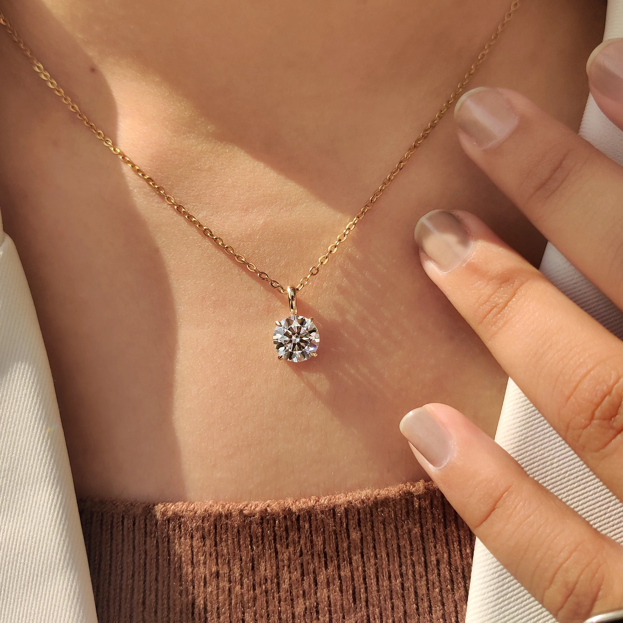 Round Diamond Pendant In Solitaire Setting - Image 2