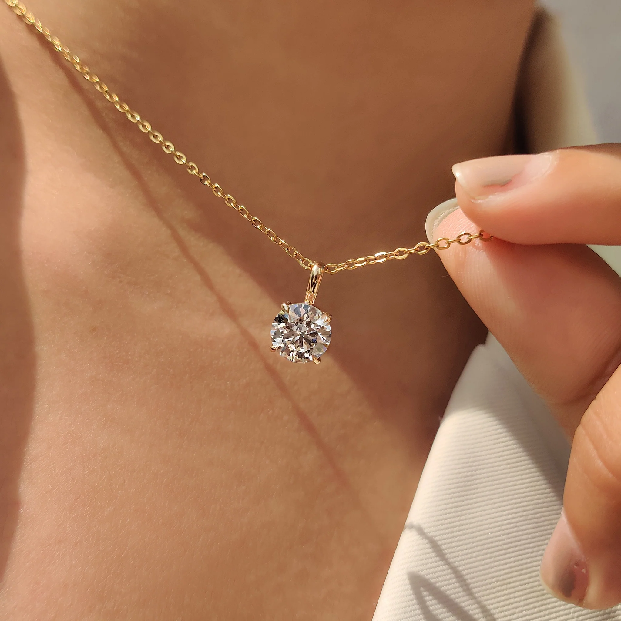 Round Diamond Pendant In Solitaire Setting - Image 9