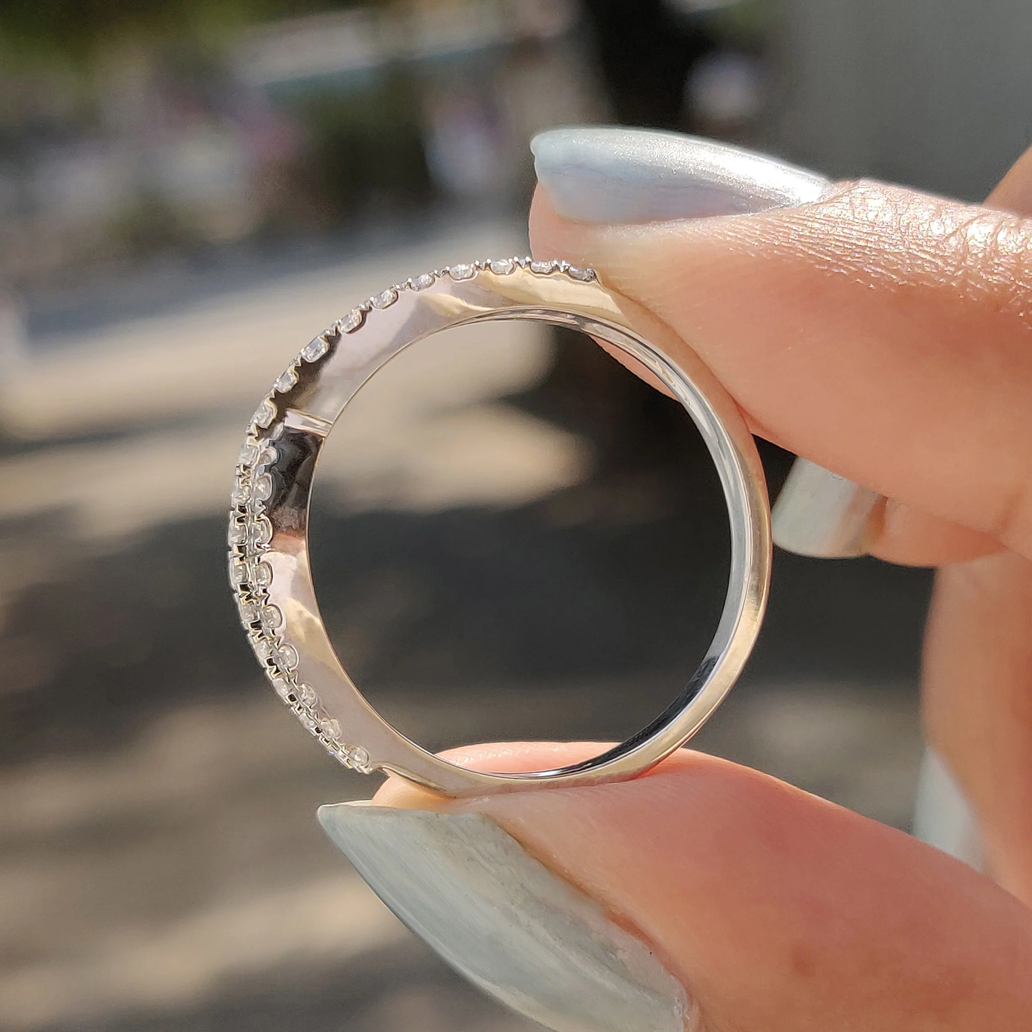Round Moissanite Crossover Wedding Band - Image 6