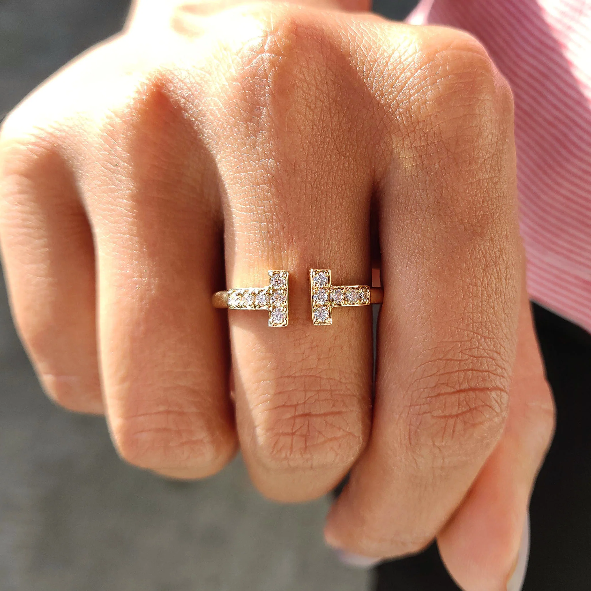Round Moissanite Wedding Band In Open Gap Setting - Image 3