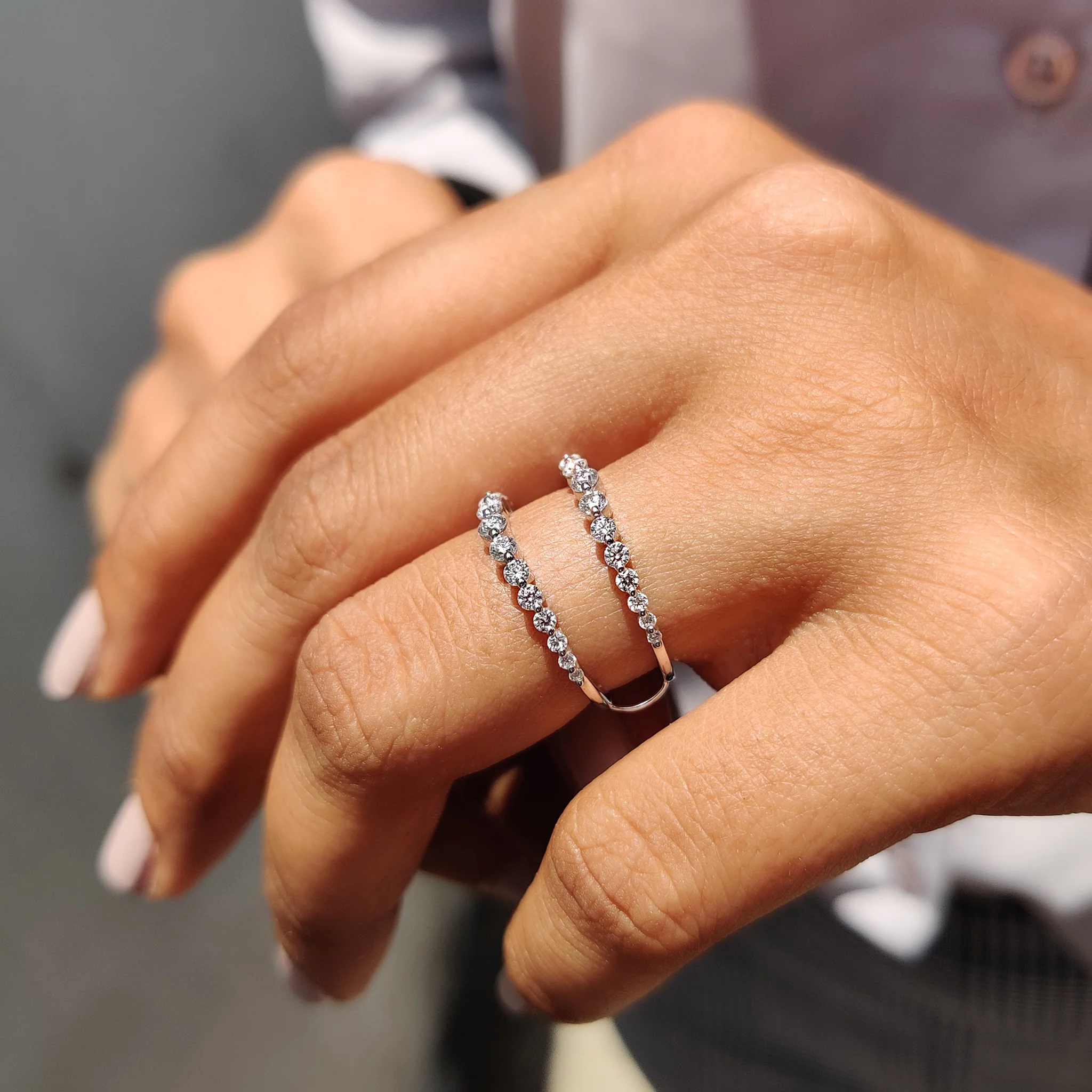 Round Shaped Moissanite Band With Enhancer Style - Image 4