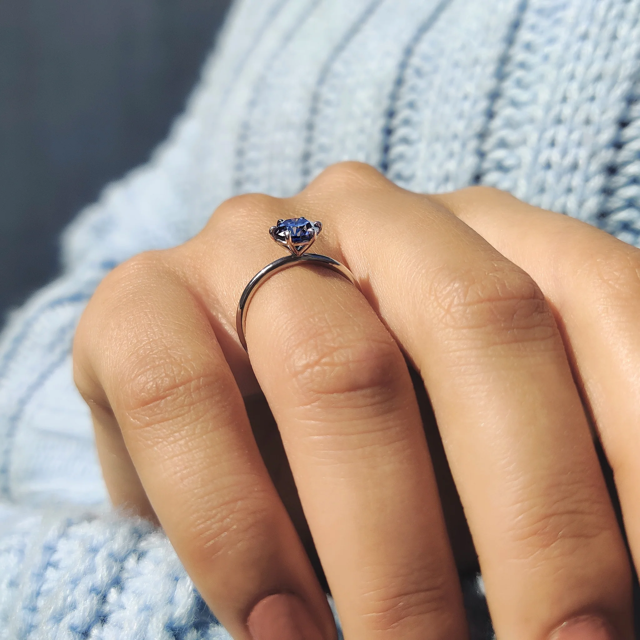 Royal Blue Ring In Simple Solitaire Style - Image 3