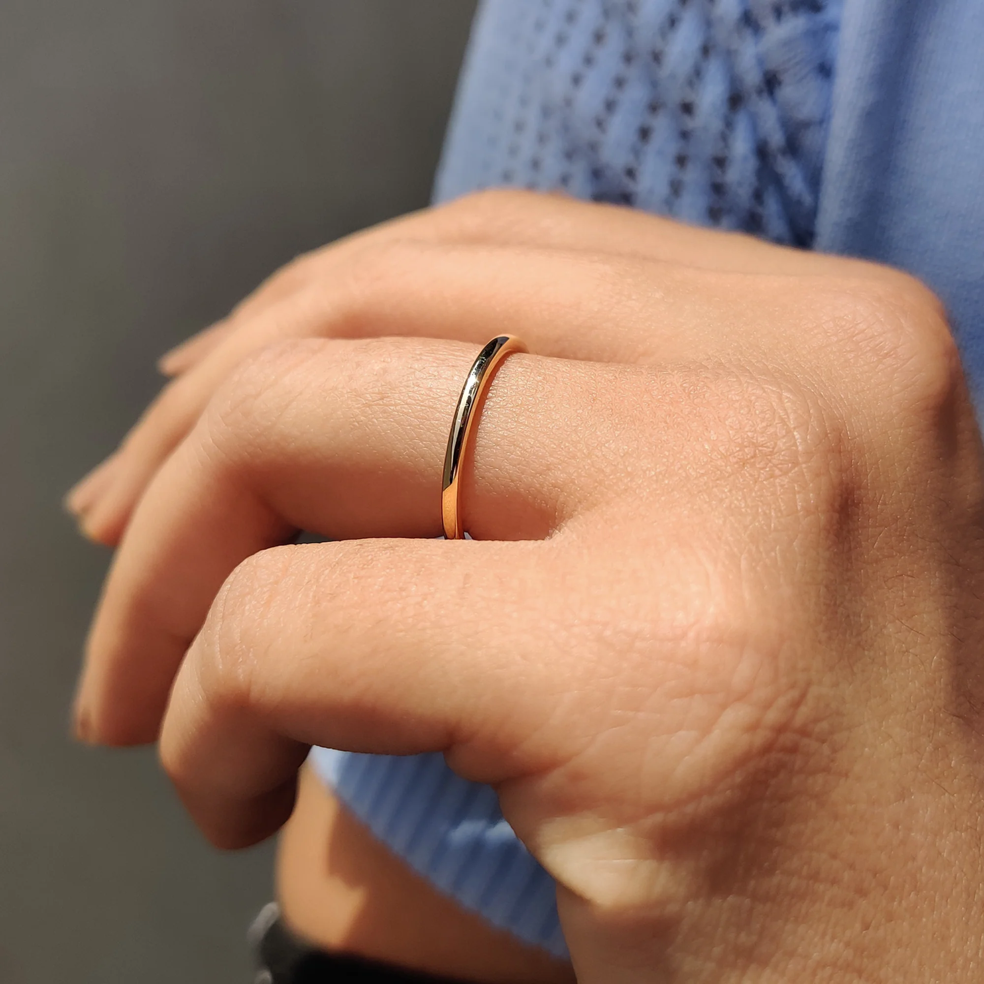 Simple Comfort Fit Wedding Band - Image 9