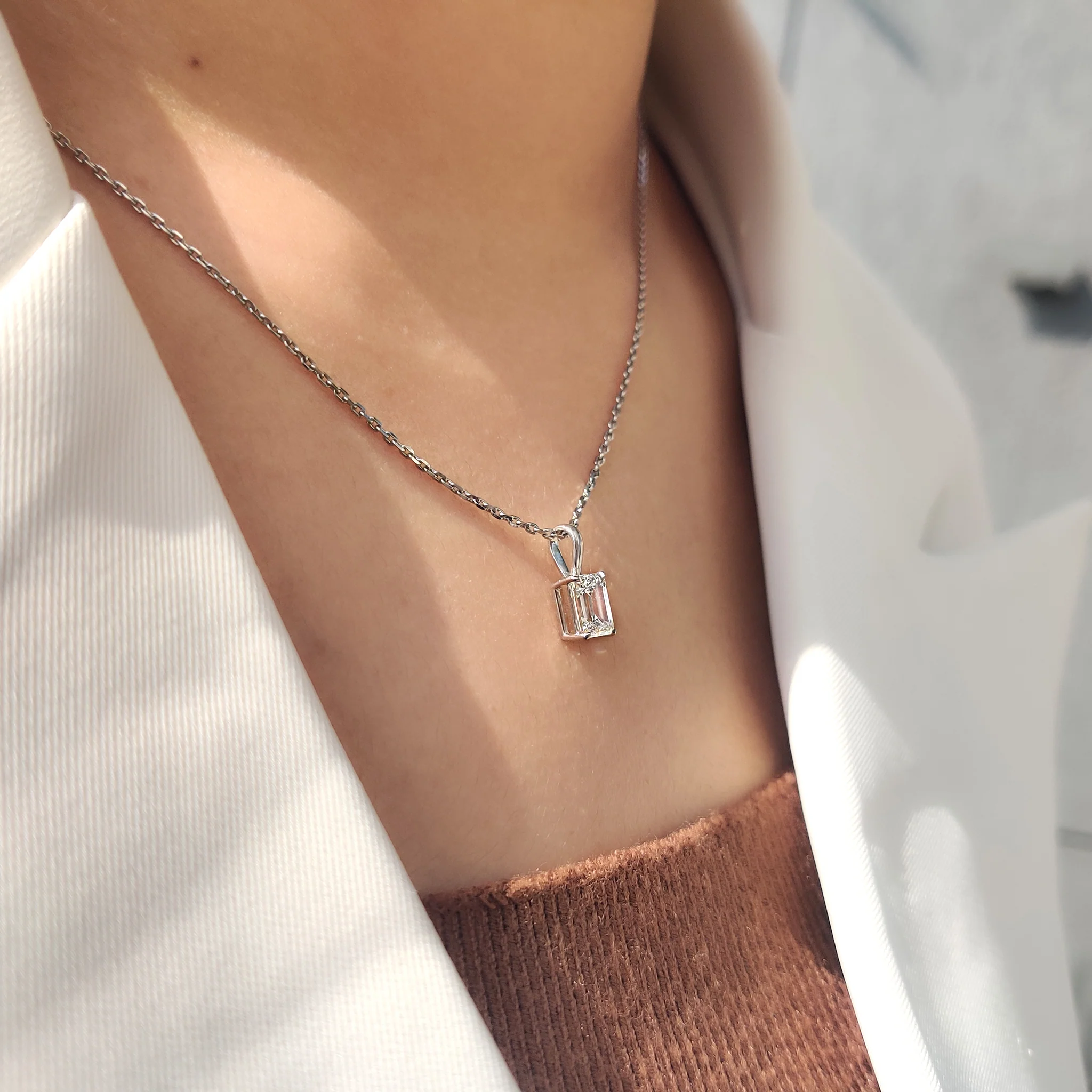 Emerald Cut Pendant With Solitaire style - Image 9