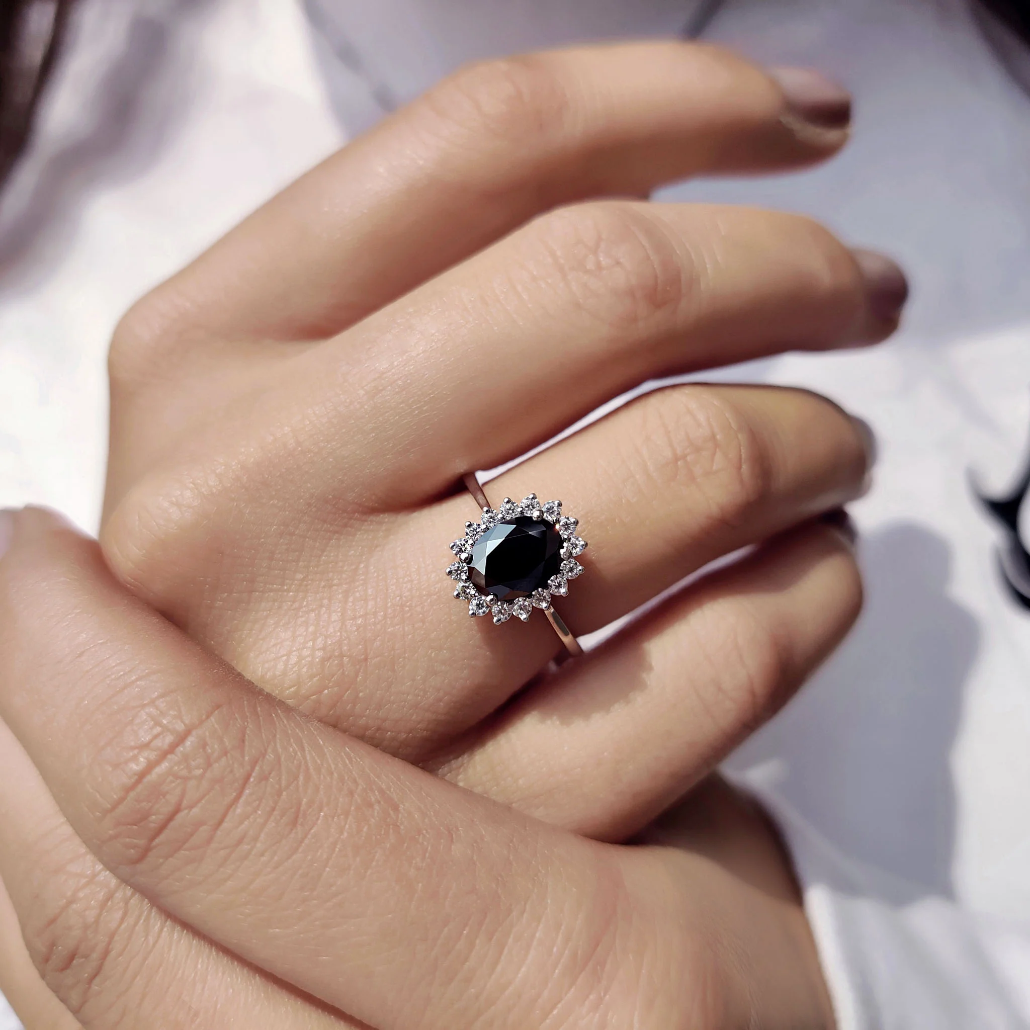 Tapered Shank Black Oval Engagement Ring - Image 6