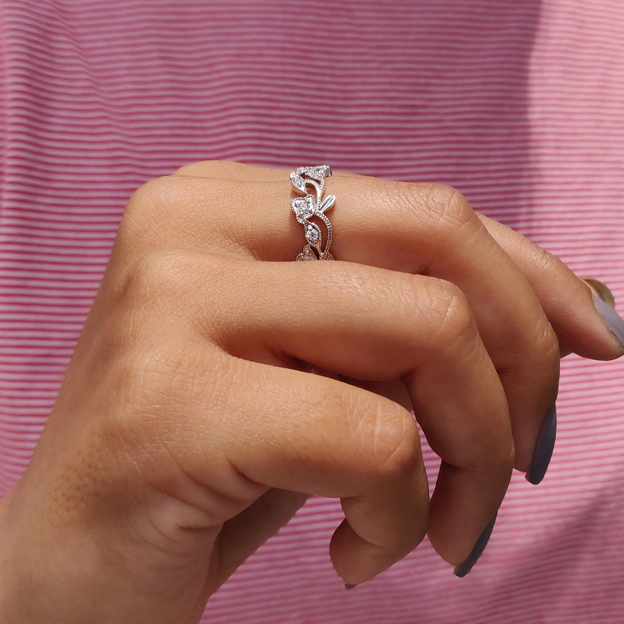 Vintage Style Wedding Band With Round Moissanite - Image 5