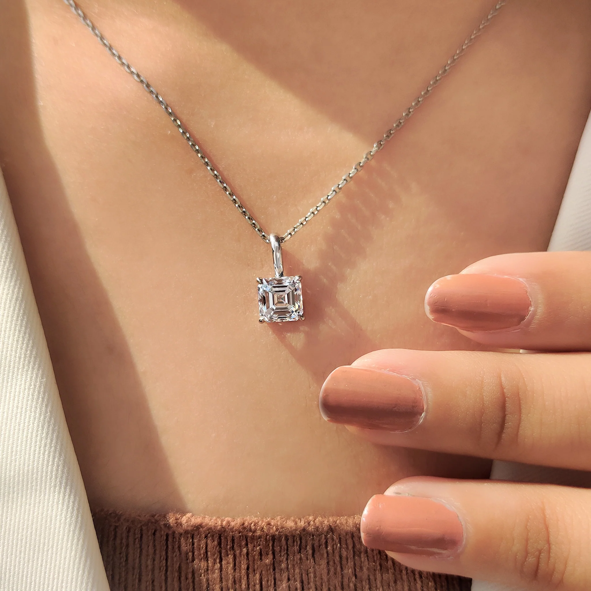 Asscher Cut Diamond Pendant With Claw Prong Setting - Image 8